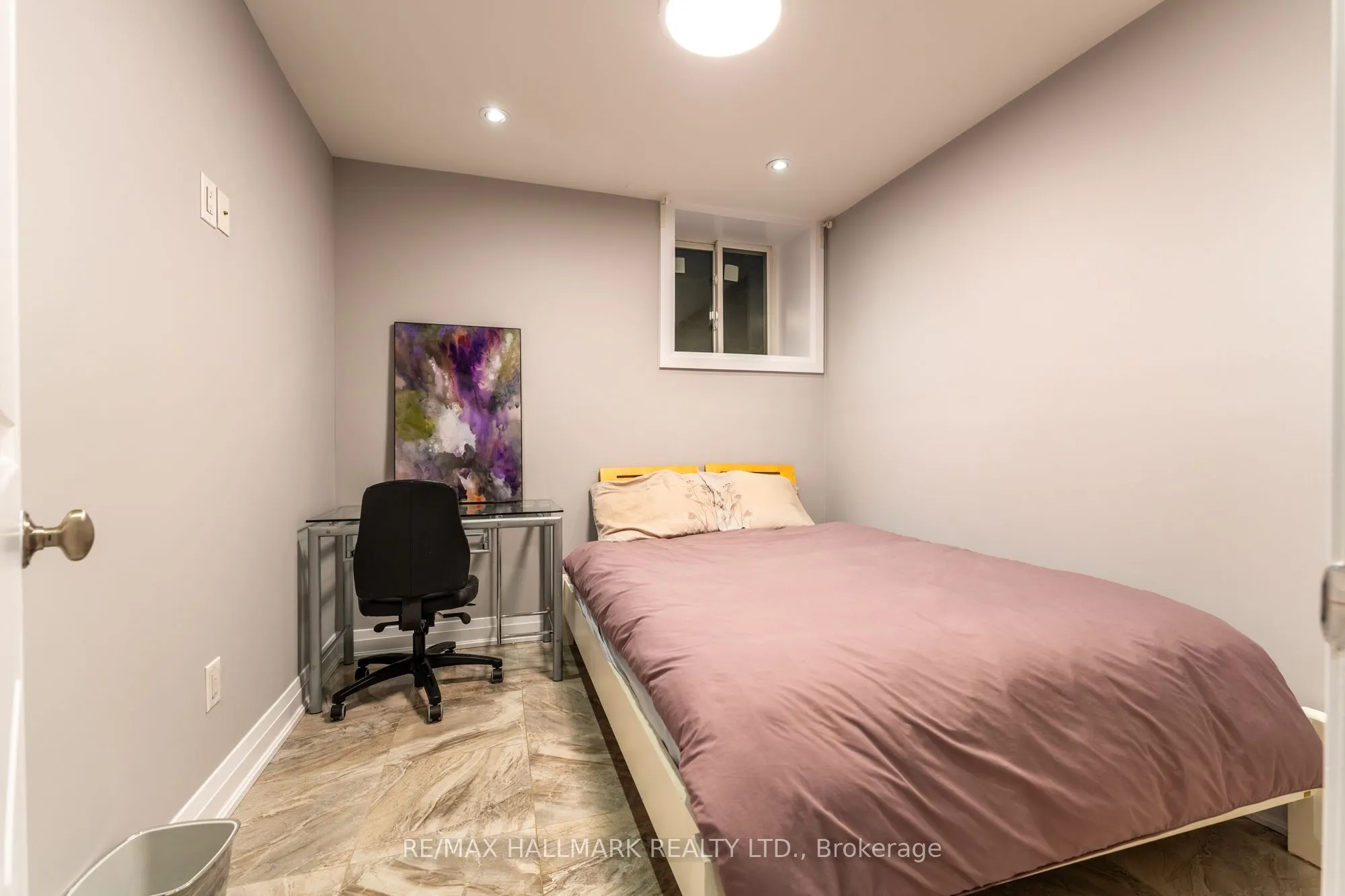 98 Winchester Street, #Lower