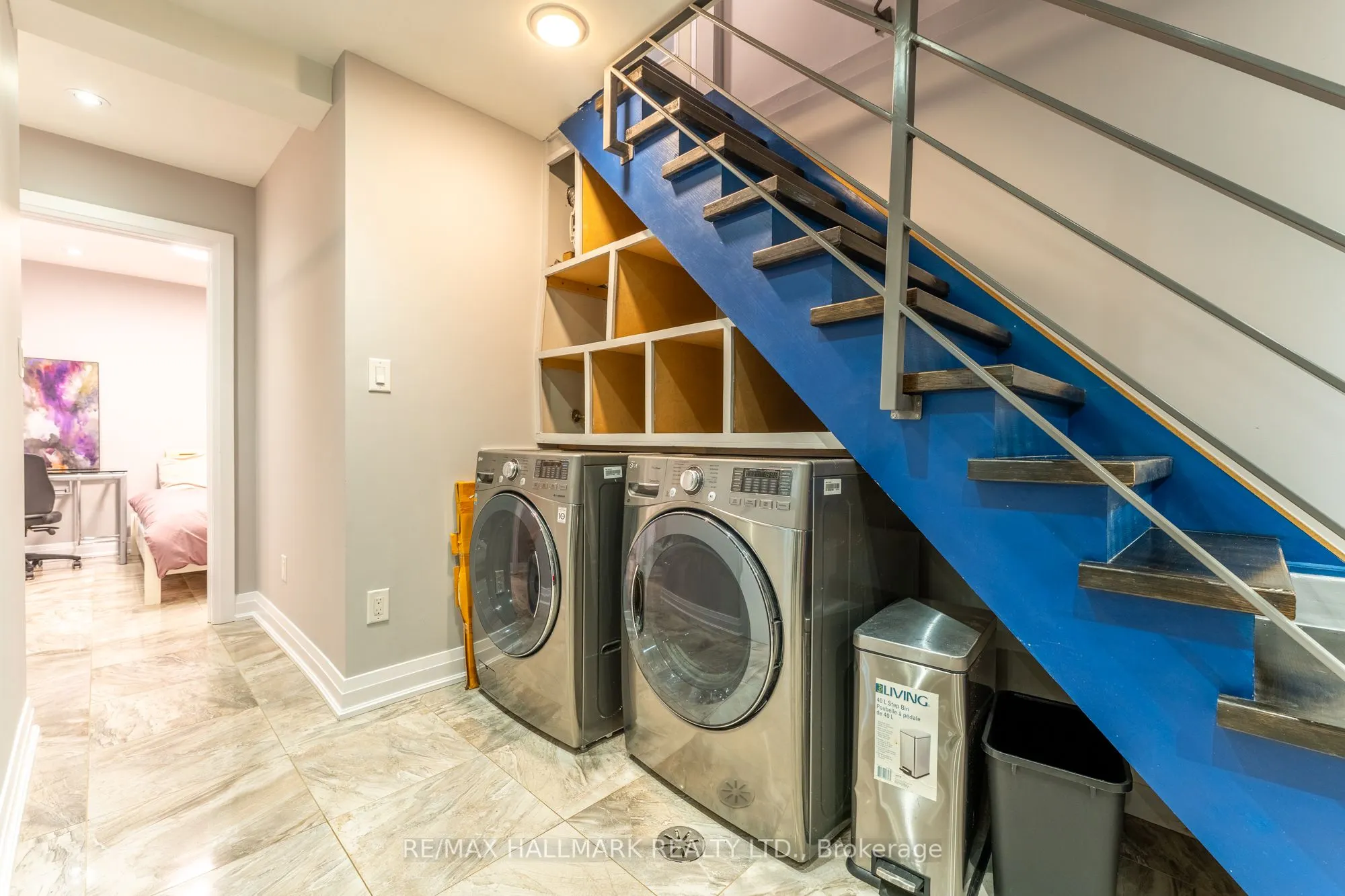 98 Winchester Street, #Lower