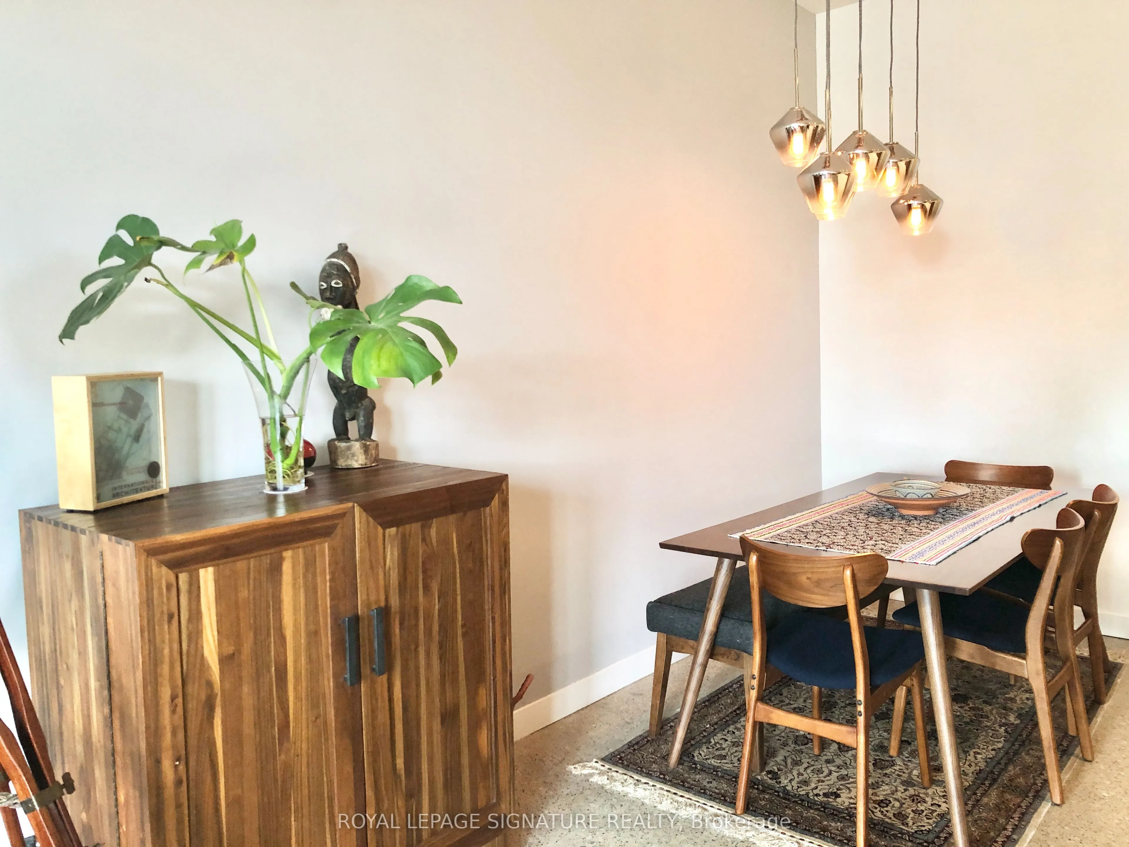 510 King Street E, #412