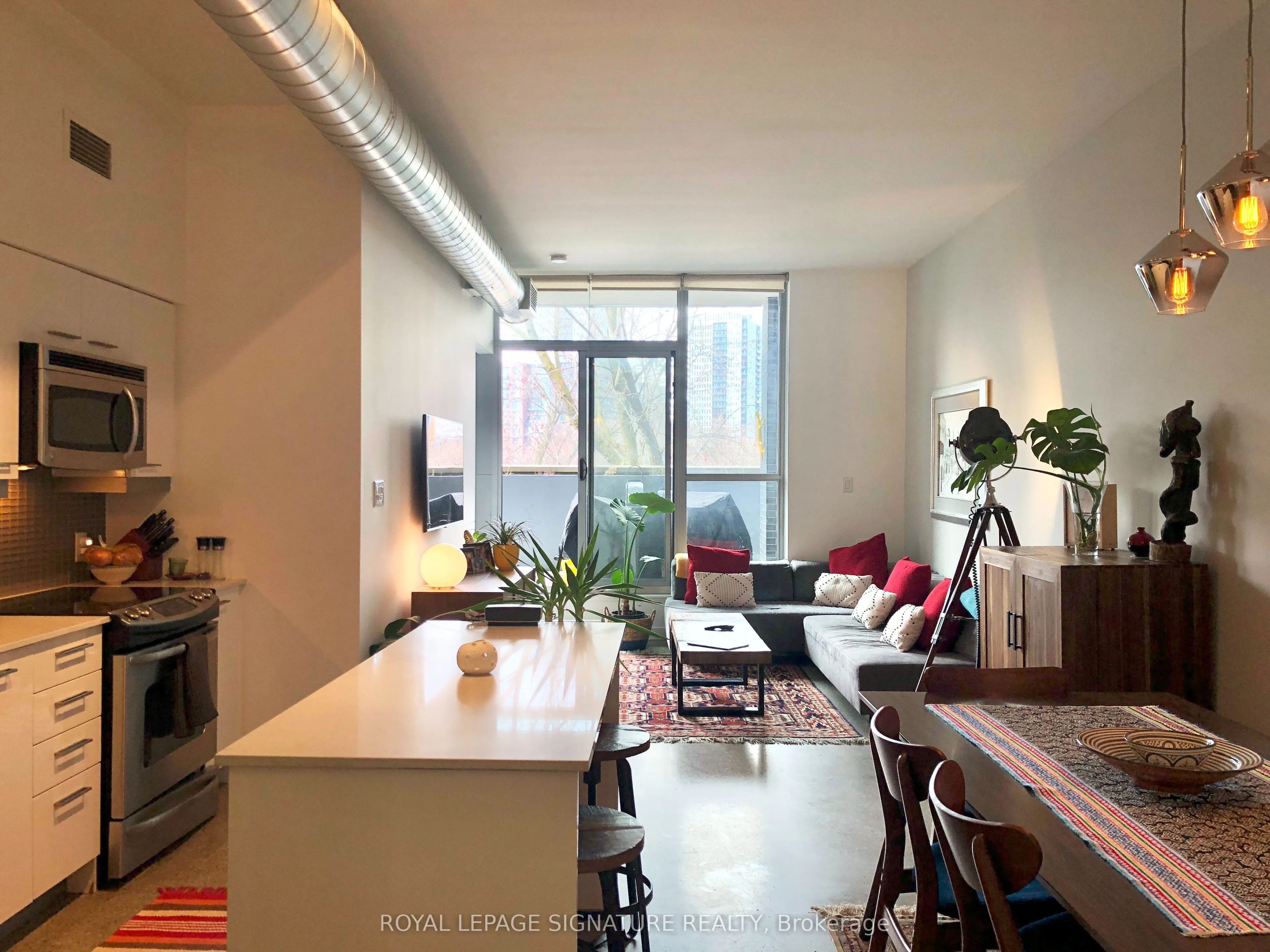 510 King Street E, #412