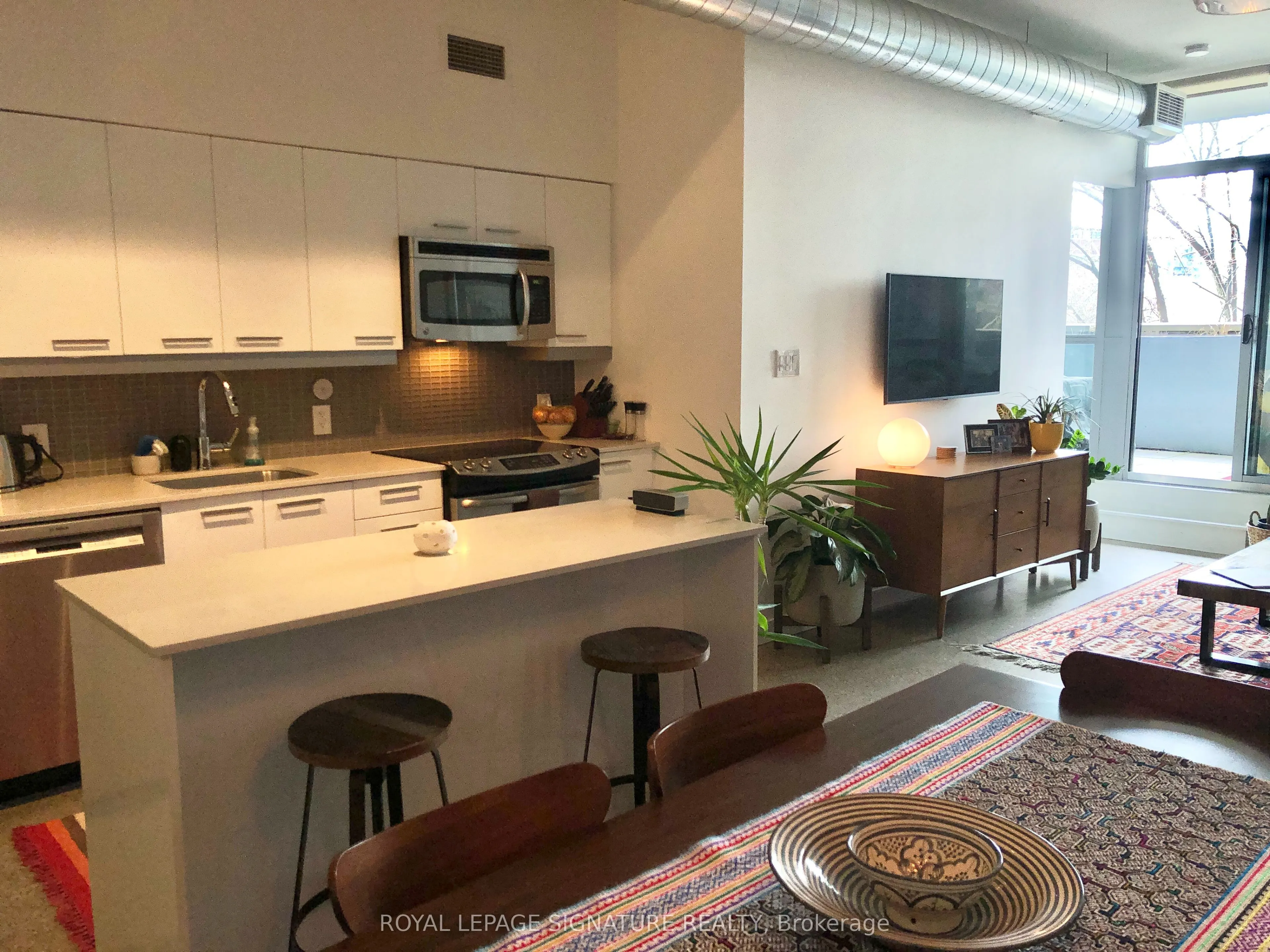 510 King Street E, #412