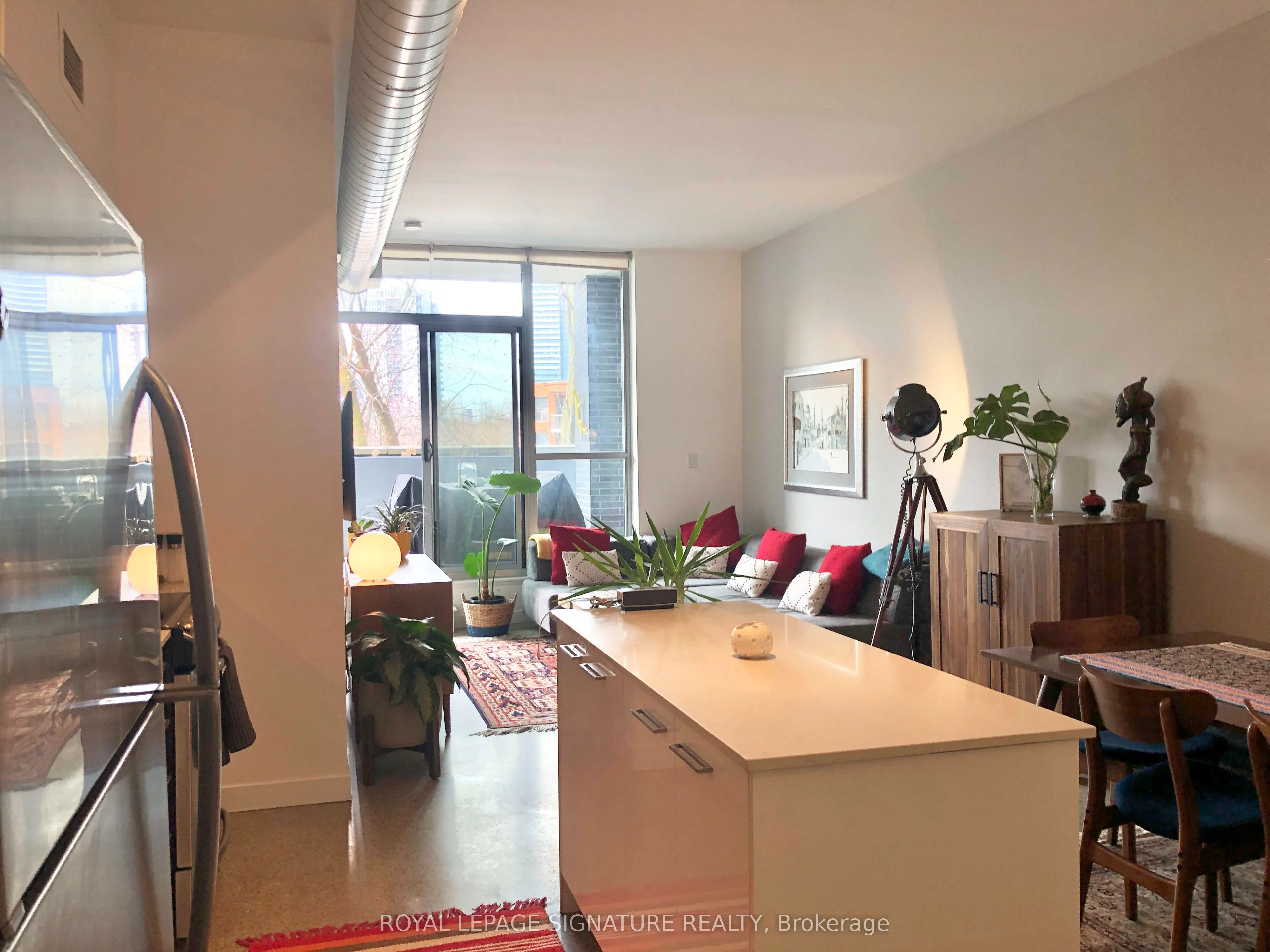 510 King Street E, #412