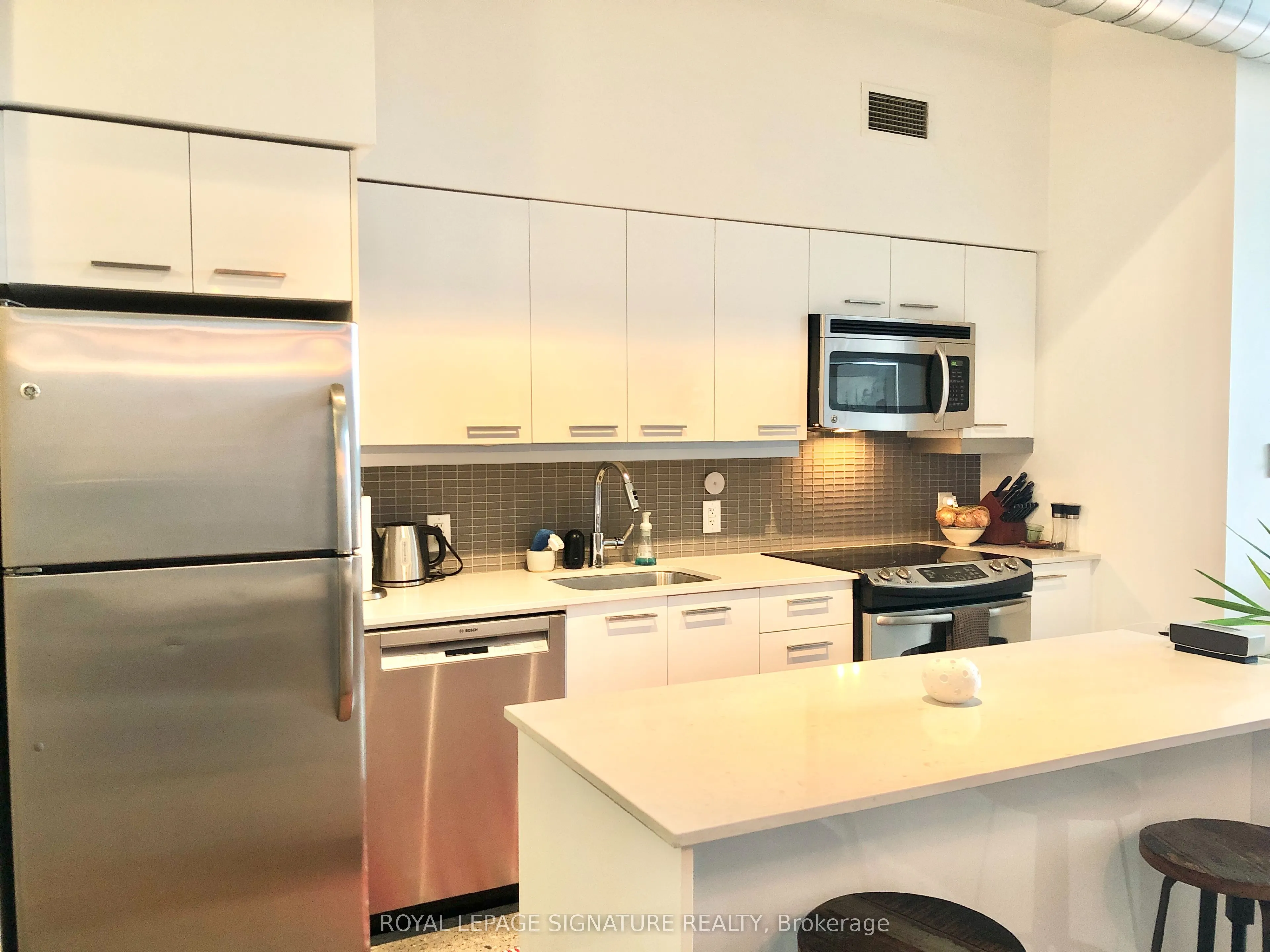 510 King Street E, #412