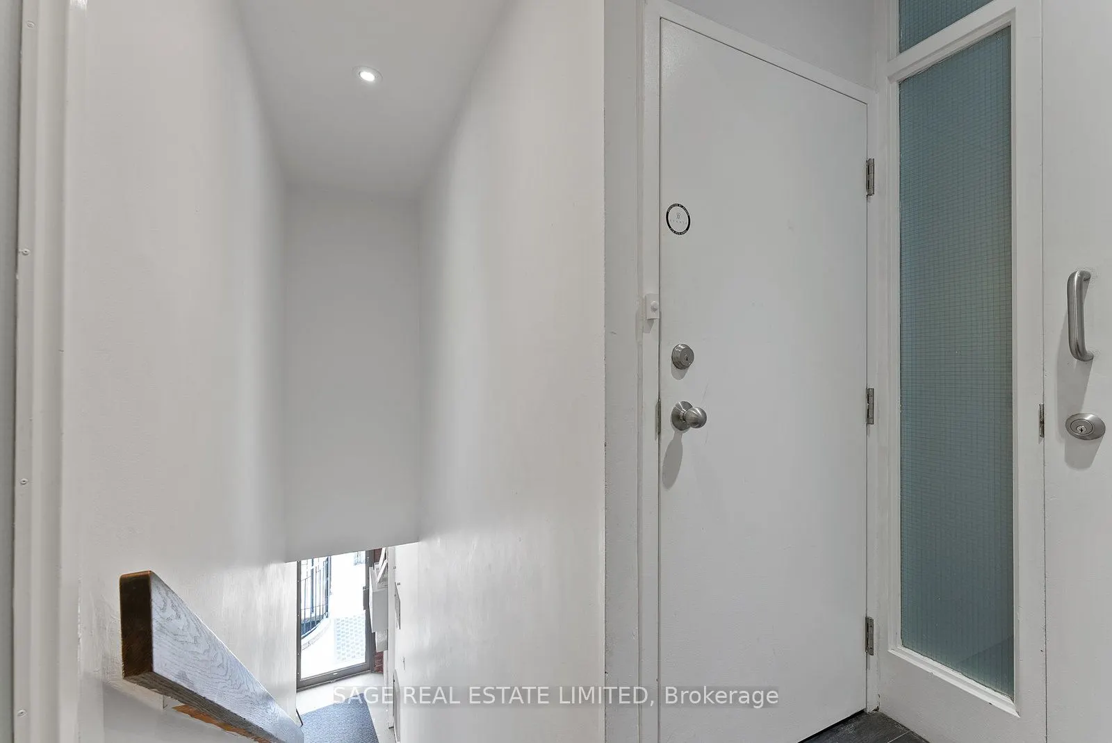 184 Davenport Road, #3rd Fl