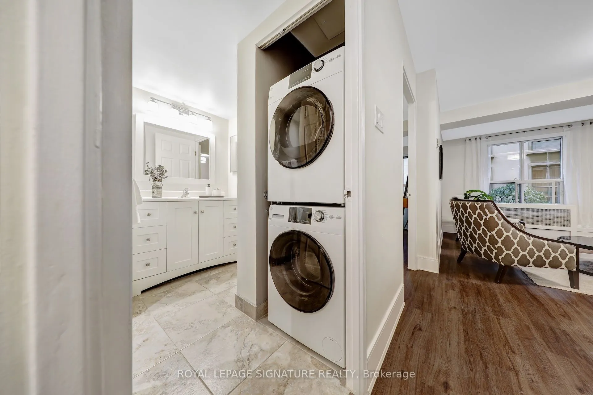 88 Charles Street E, #310