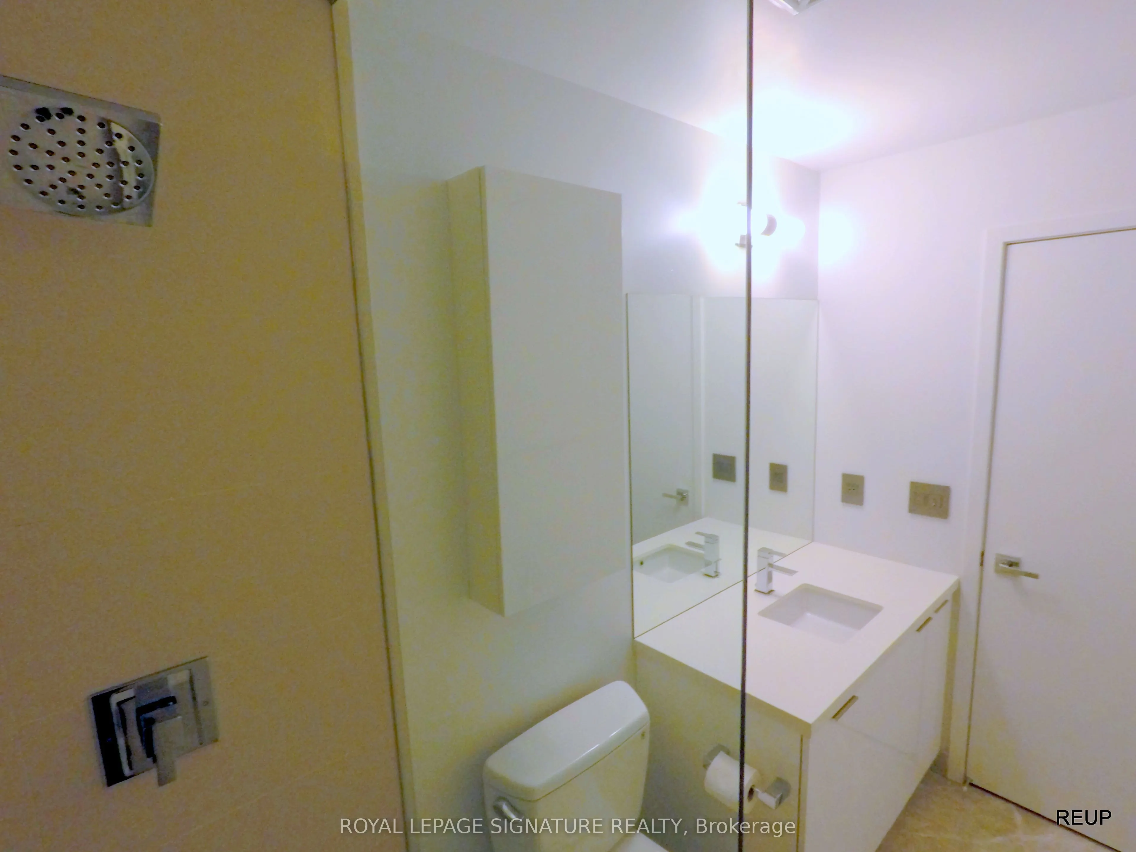 8 Eglinton Avenue E, #2402