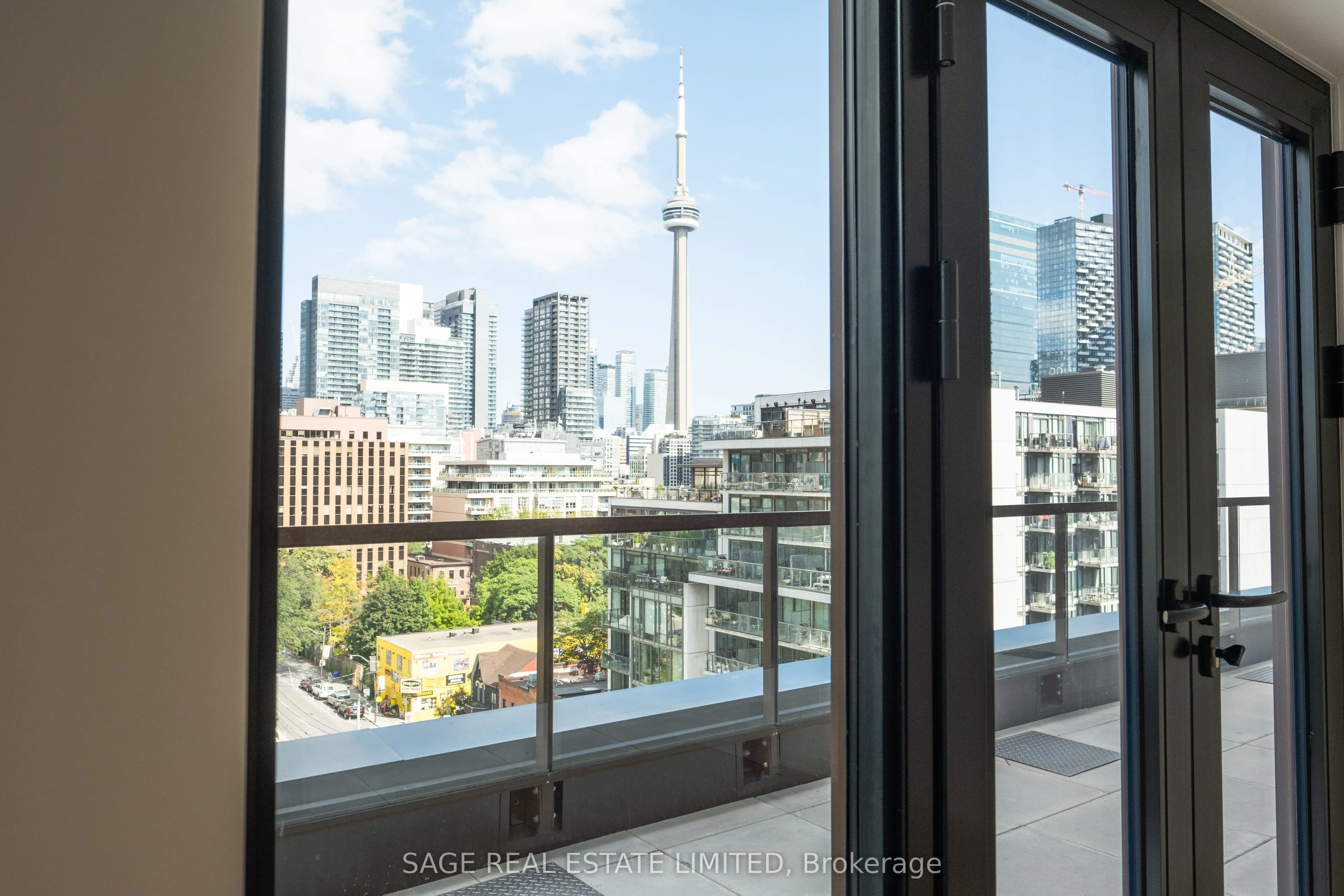 123 Portland Street, #903