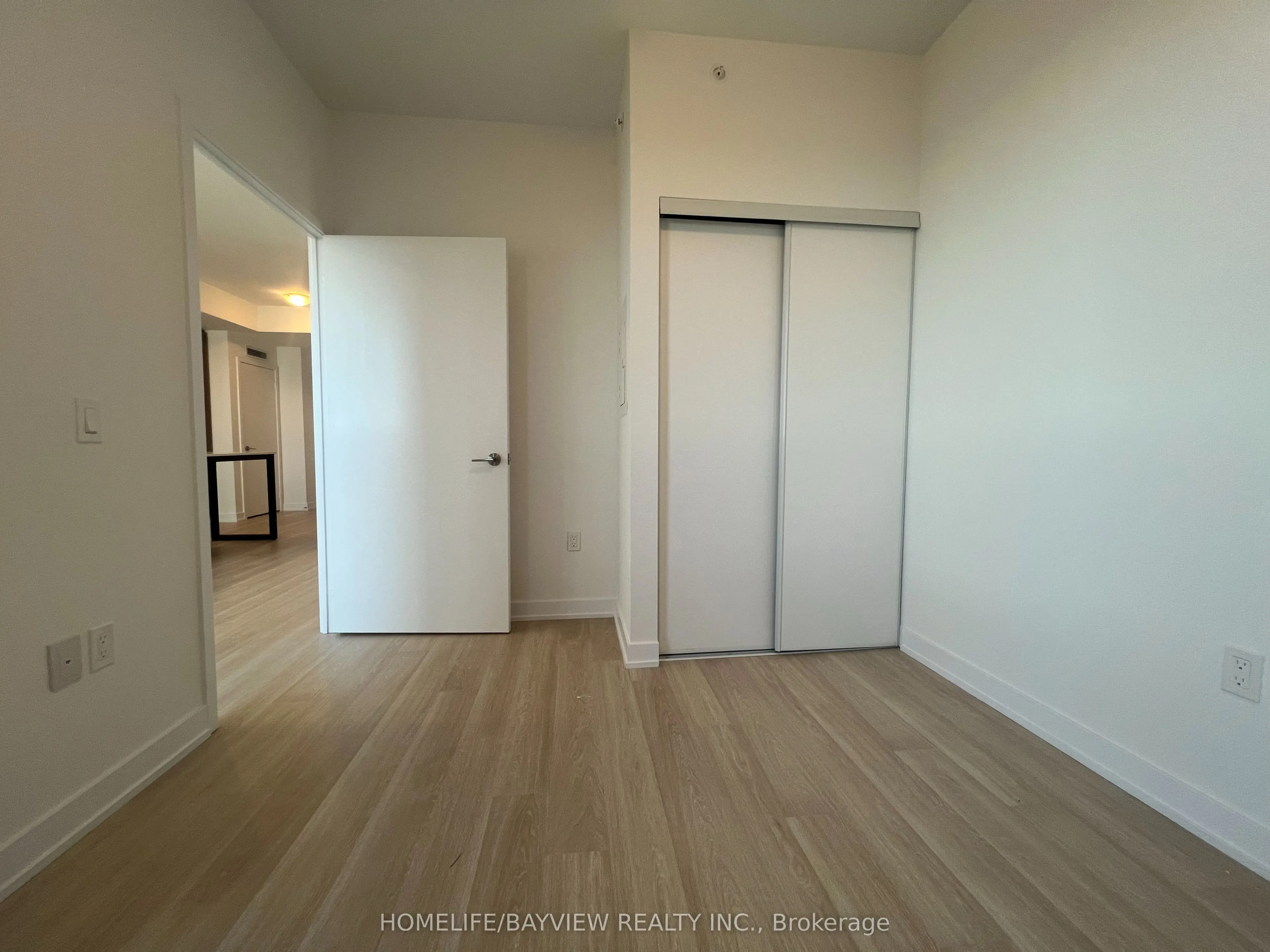 15 Richardson Street, #1810