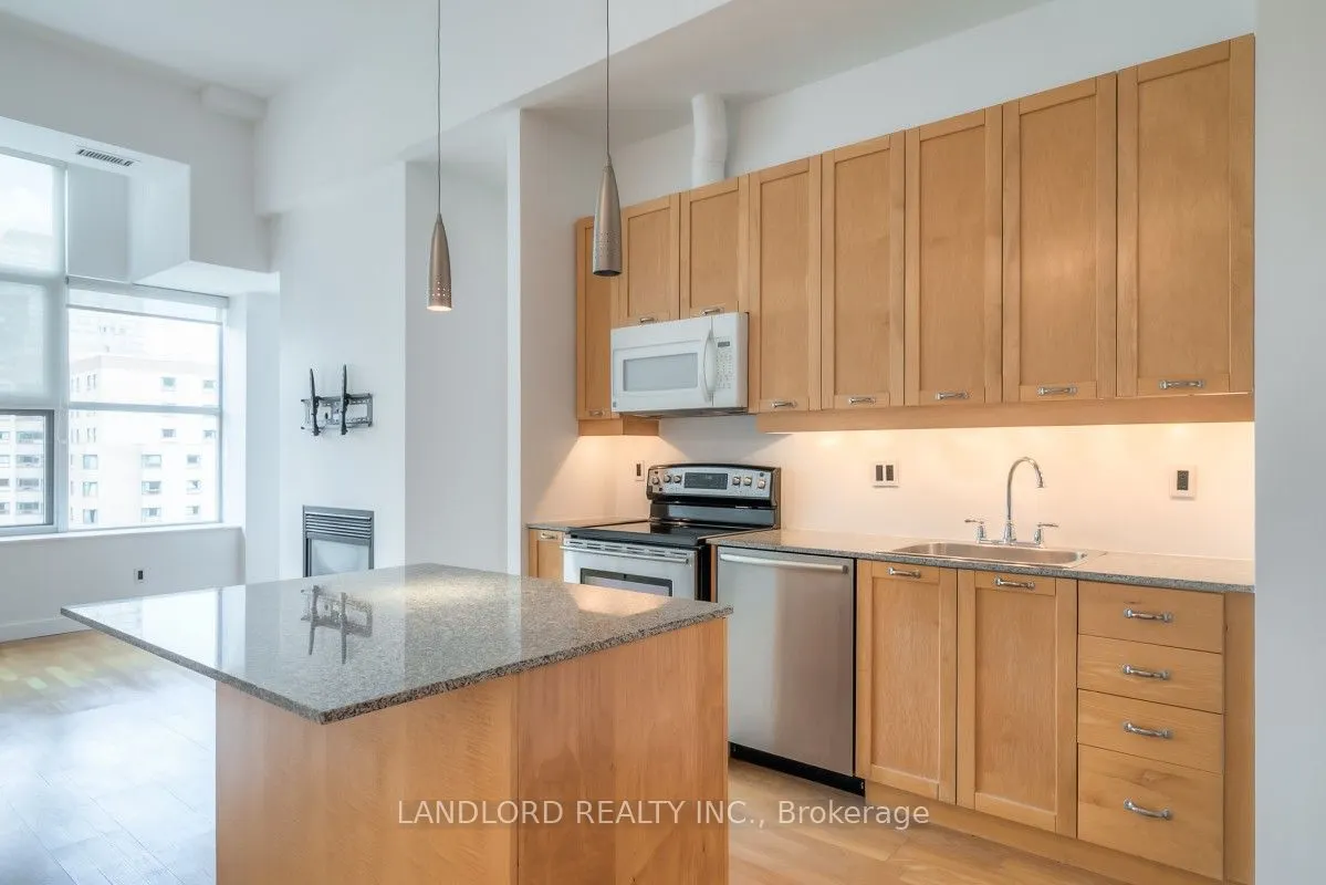 155 Dalhousie Street, #816