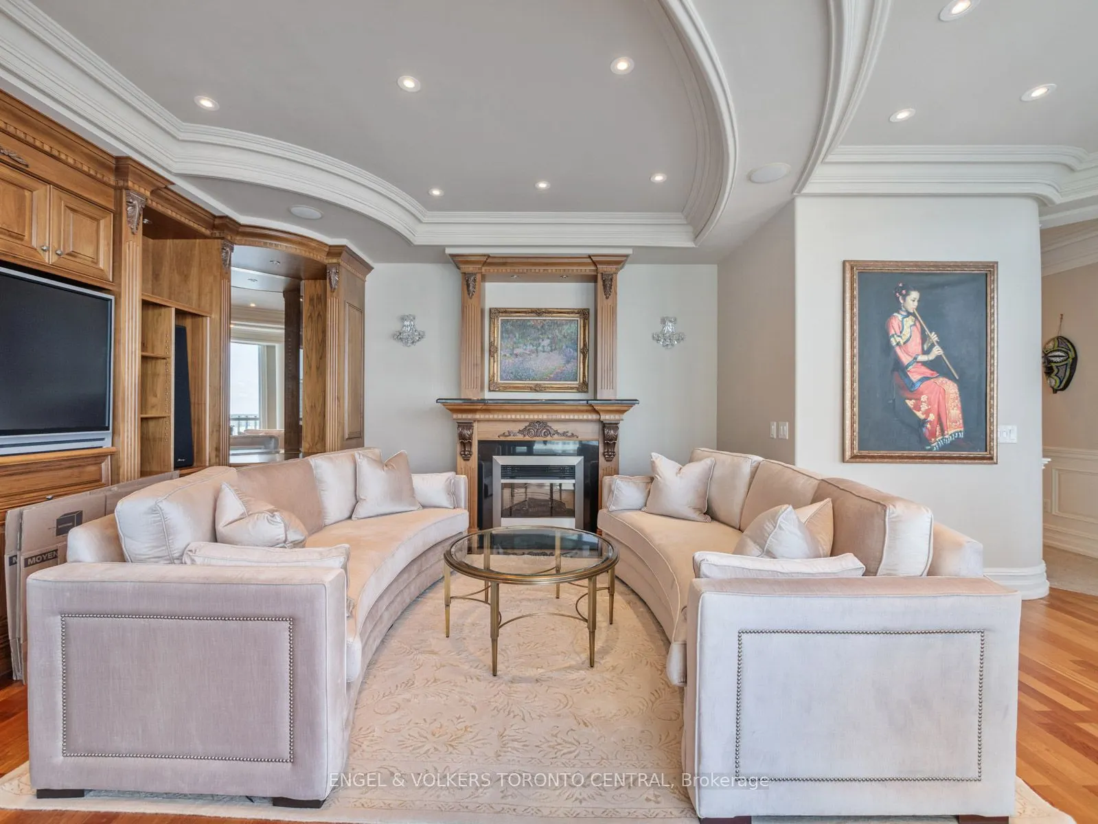 208 Queens Quay W, #Lph4