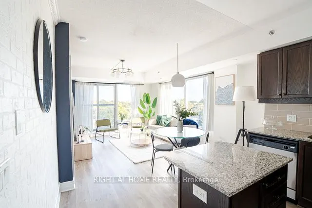 701 Sheppard Avenue W, #512
