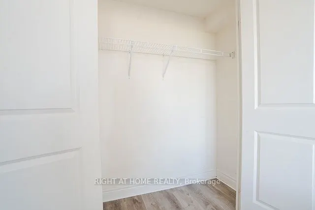701 Sheppard Avenue W, #512