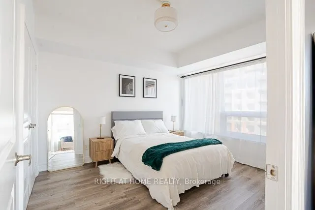701 Sheppard Avenue W, #512