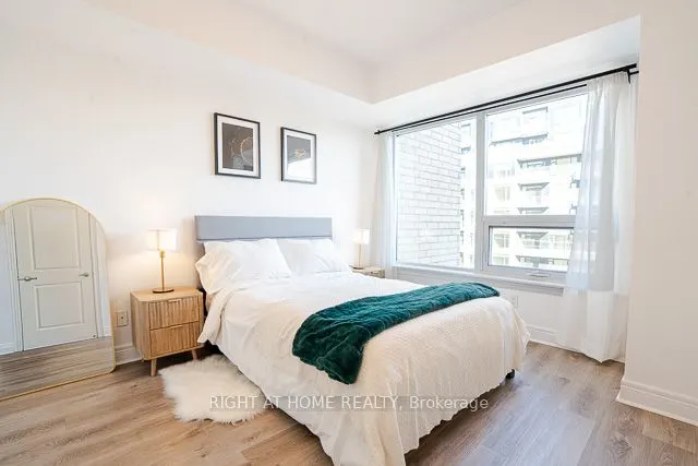 701 Sheppard Avenue W, #512