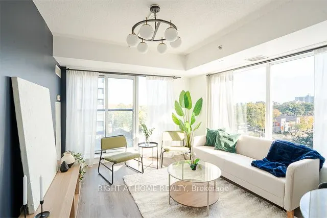 701 Sheppard Avenue W, #512