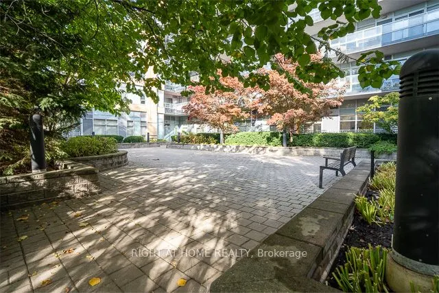 701 Sheppard Avenue W, #512