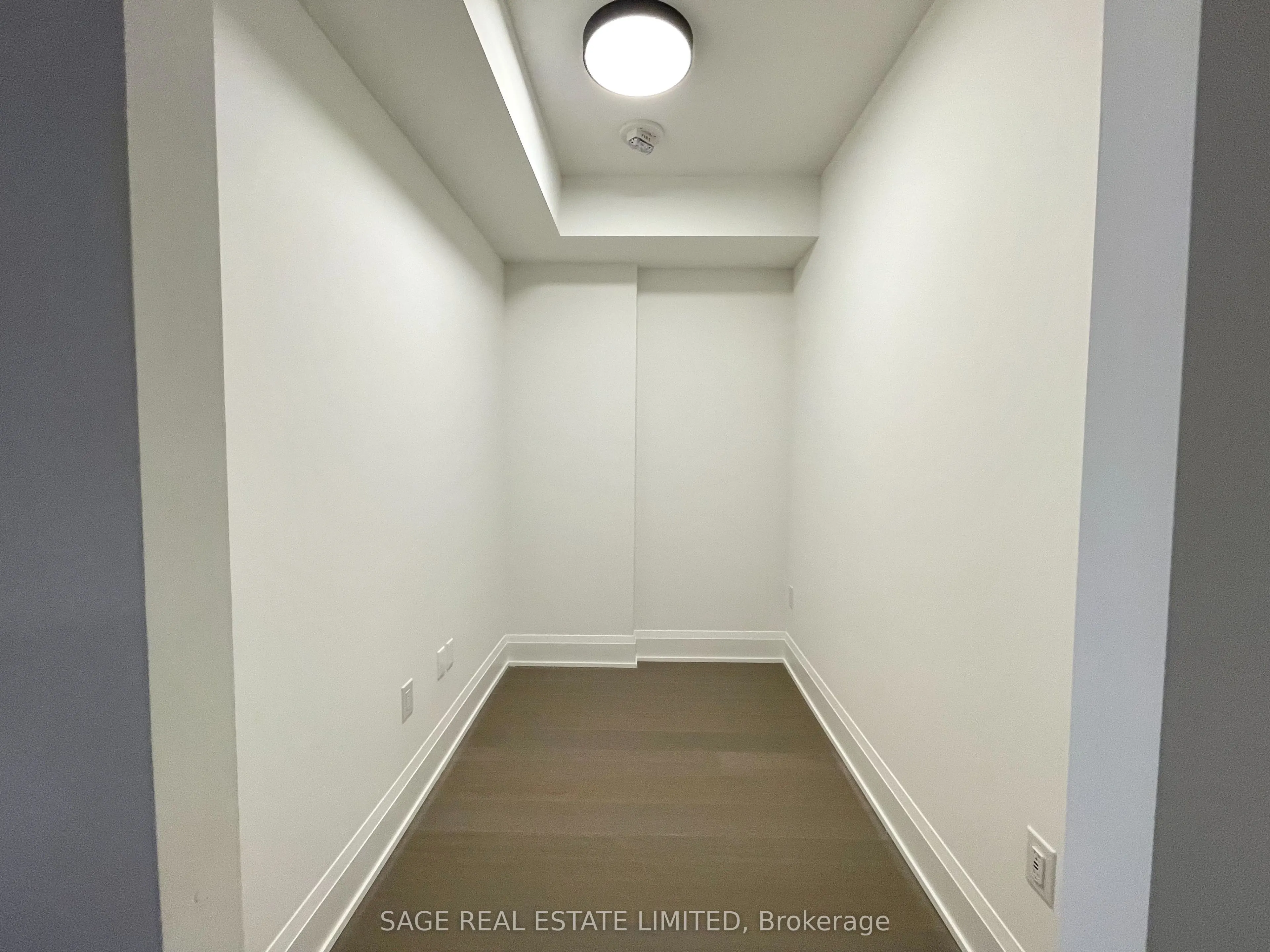 123 Portland Street, #601