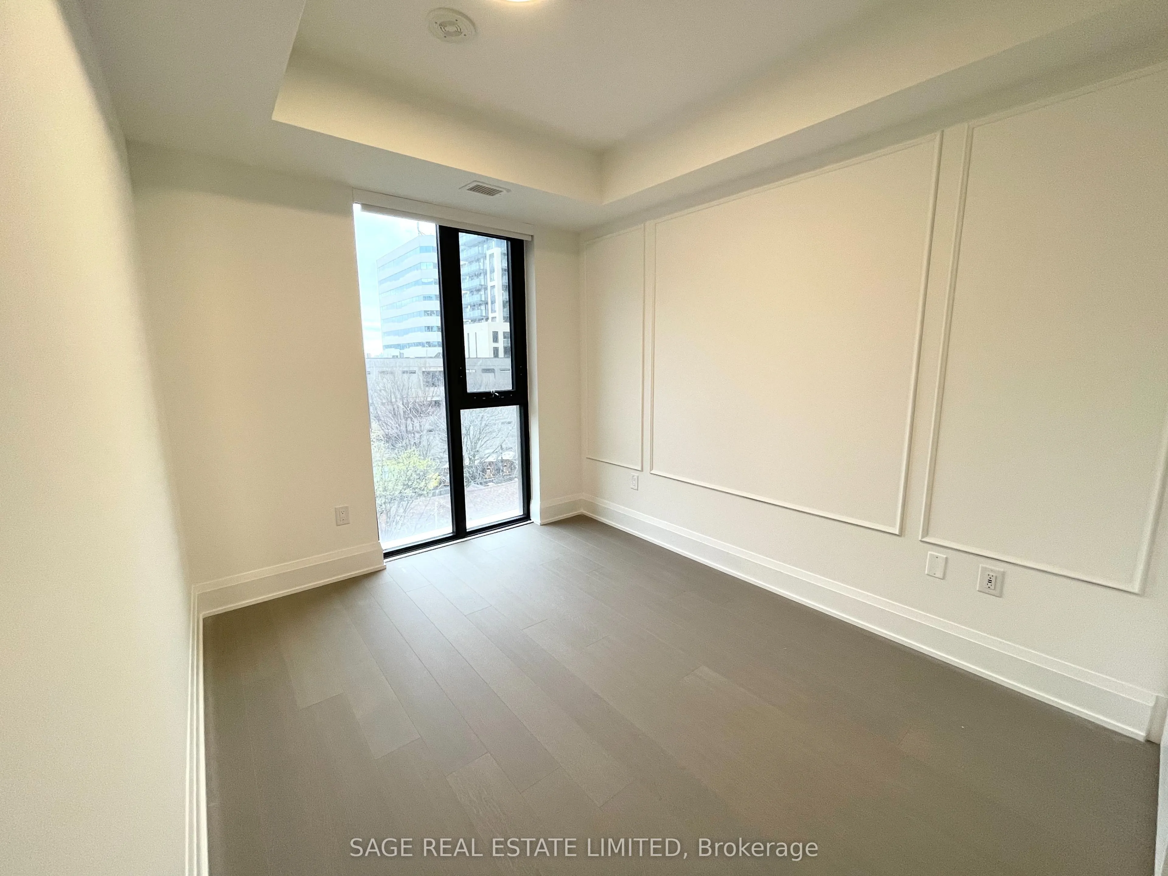 123 Portland Street, #601