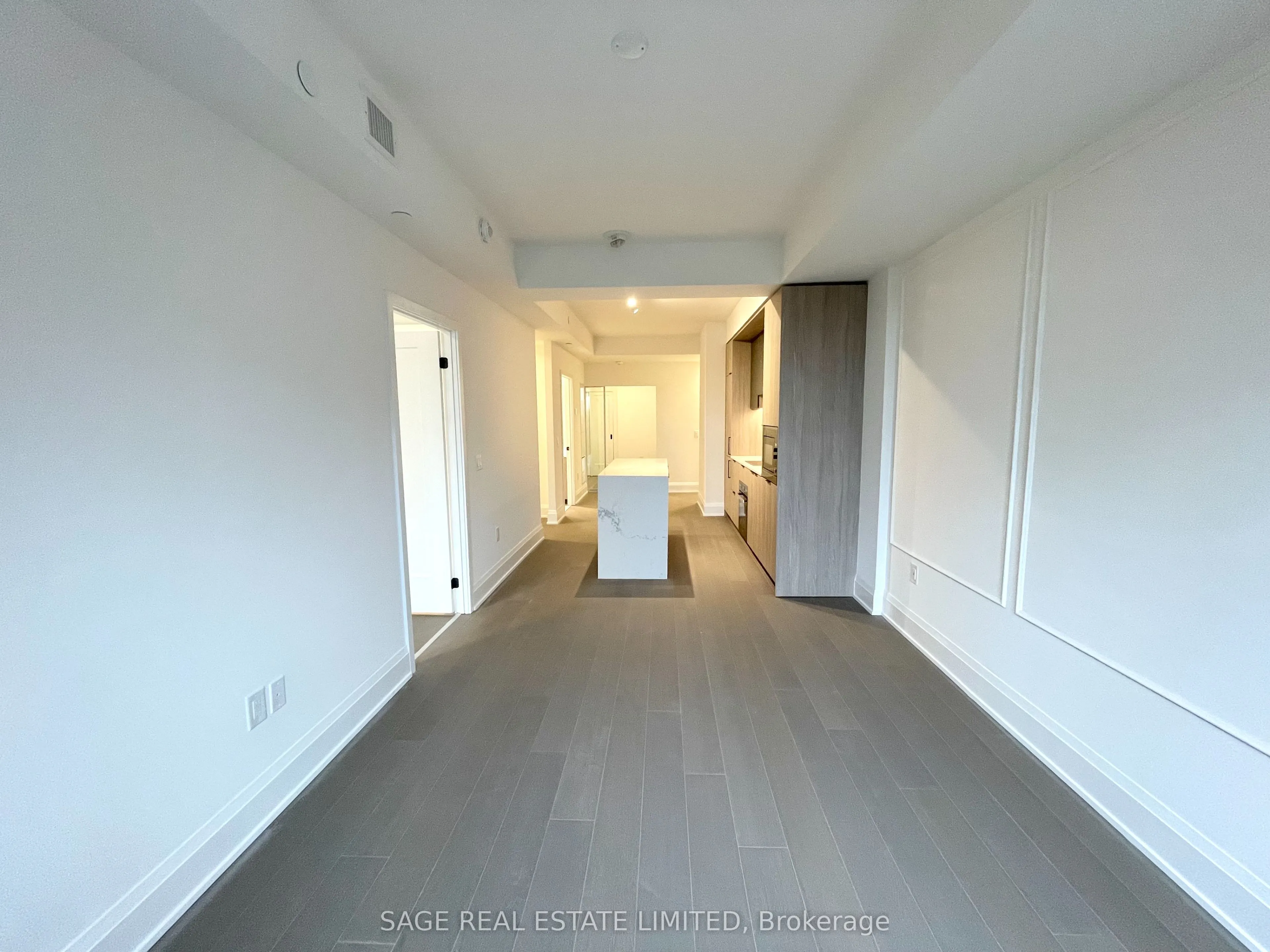 123 Portland Street, #601