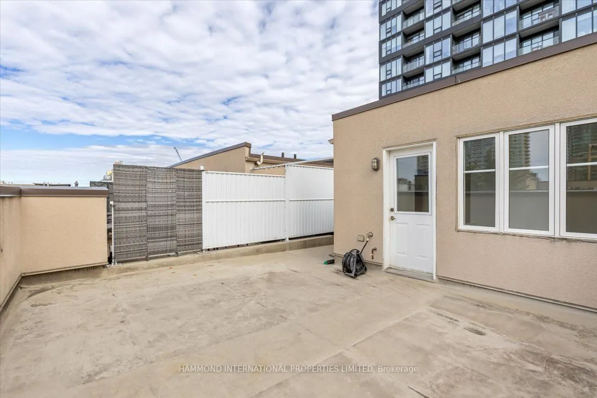 22 Western Battery Road, #111