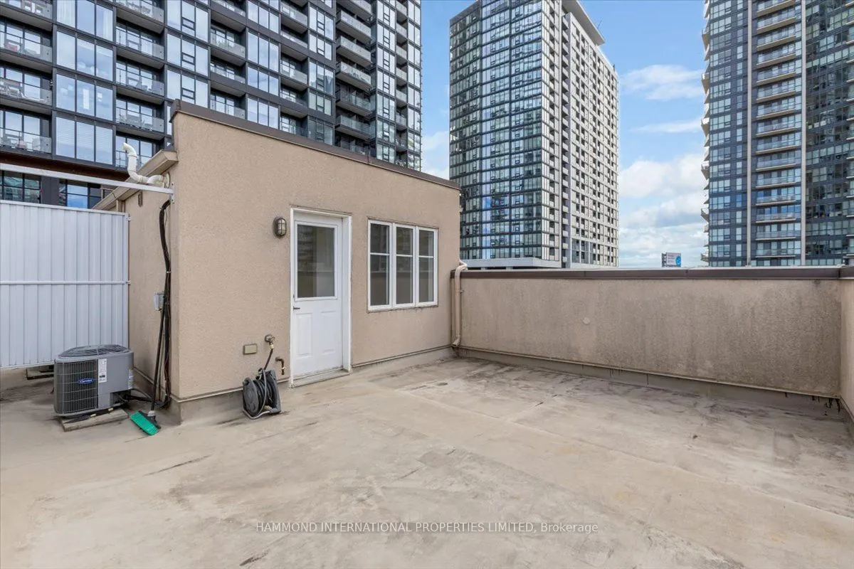 22 Western Battery Road, #111