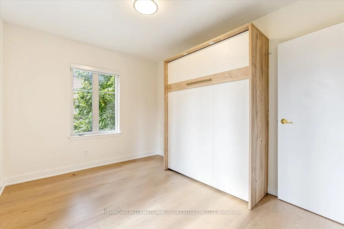 22 Western Battery Road, #111