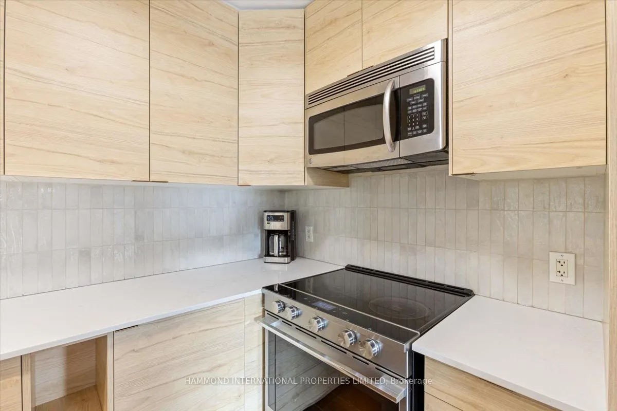 22 Western Battery Road, #111