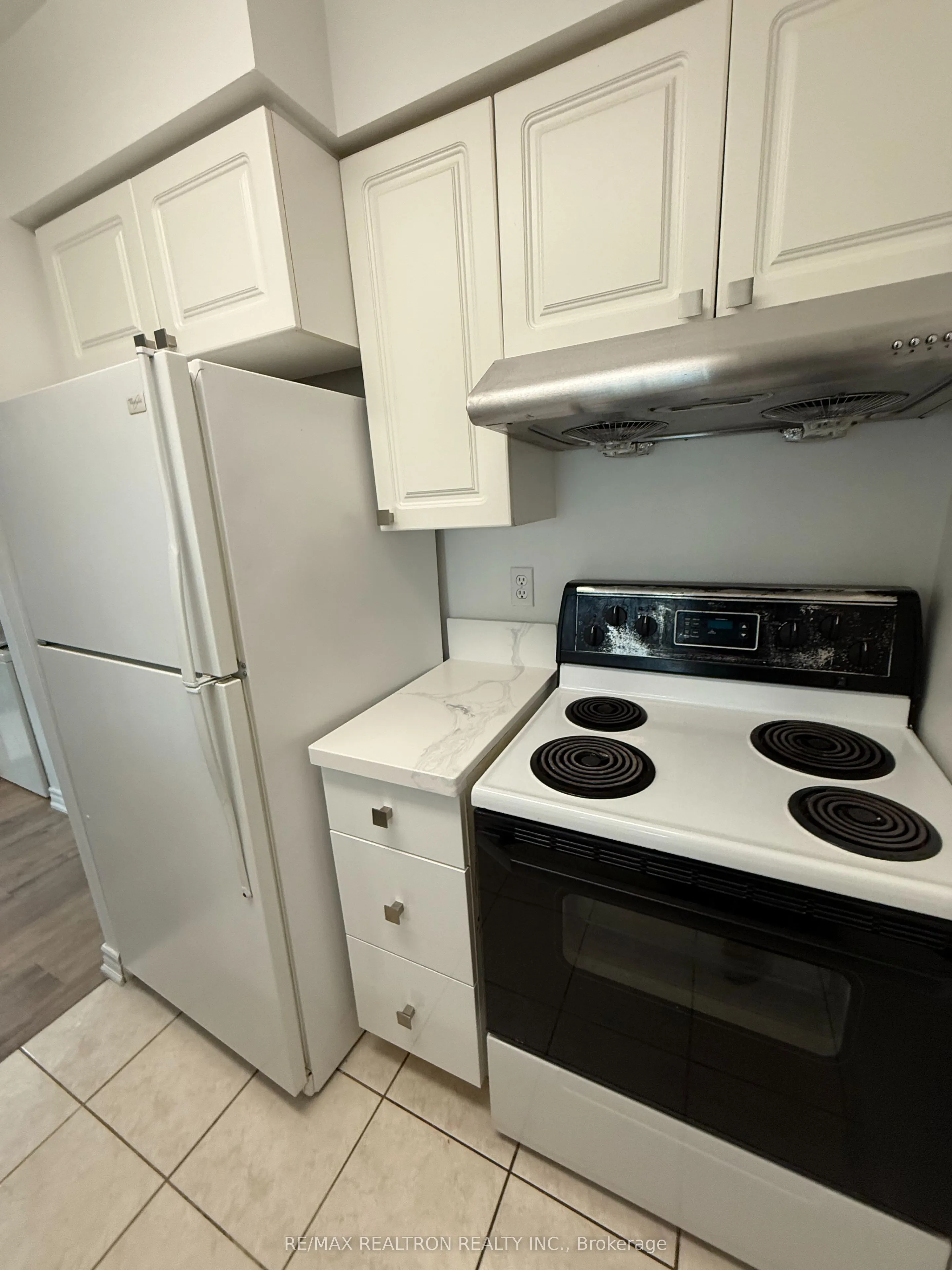 3 Pemberton Avenue, #306