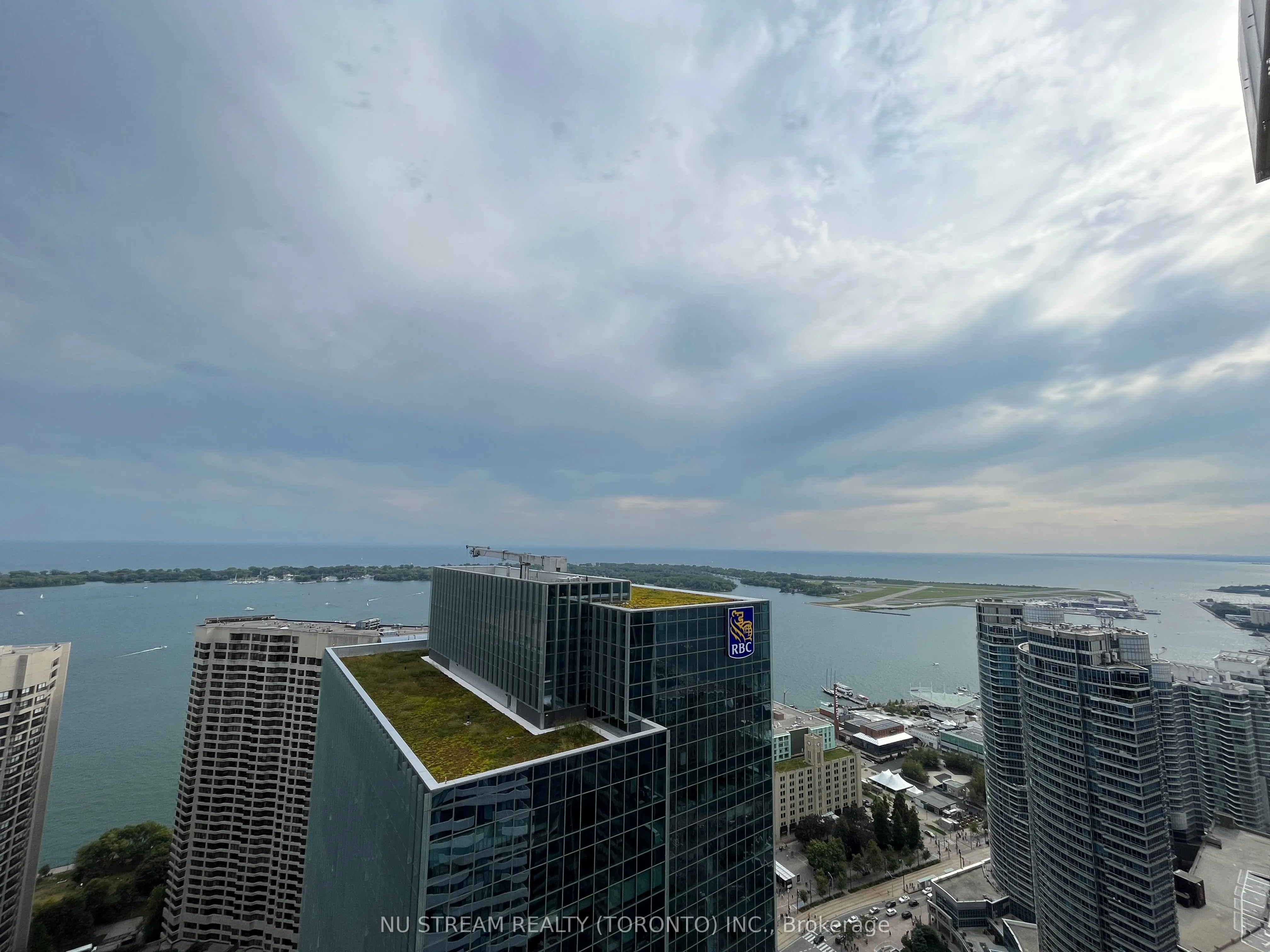 88 Harbour Street, #4709