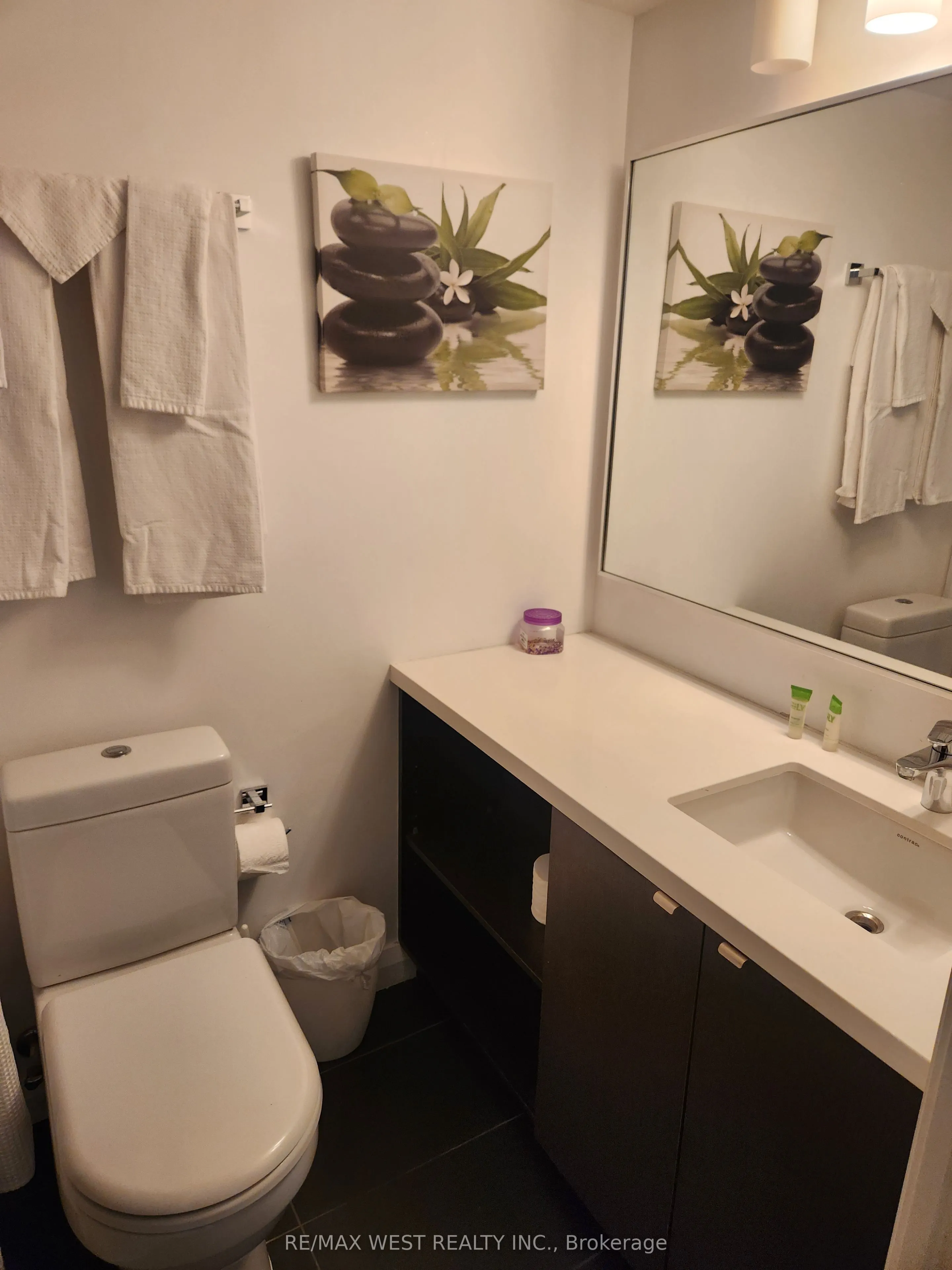 155 Yorkville Avenue, #1616