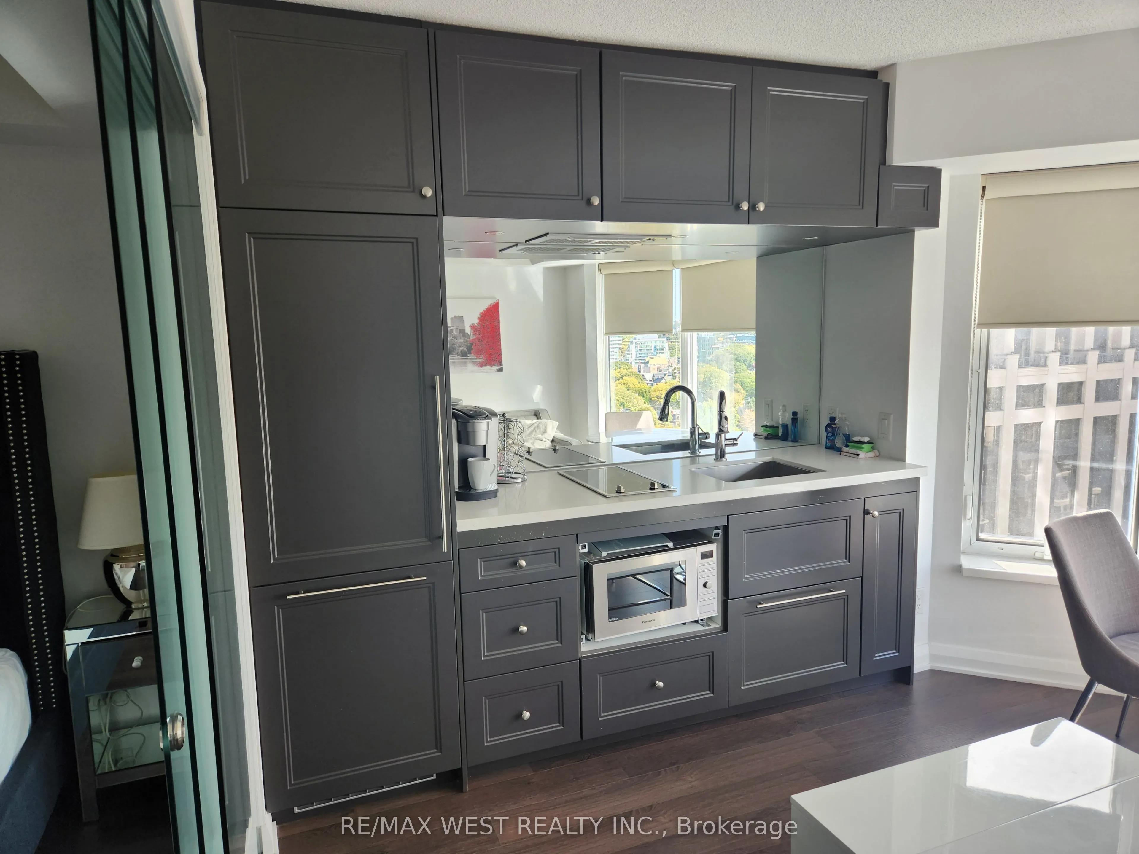155 Yorkville Avenue, #1616