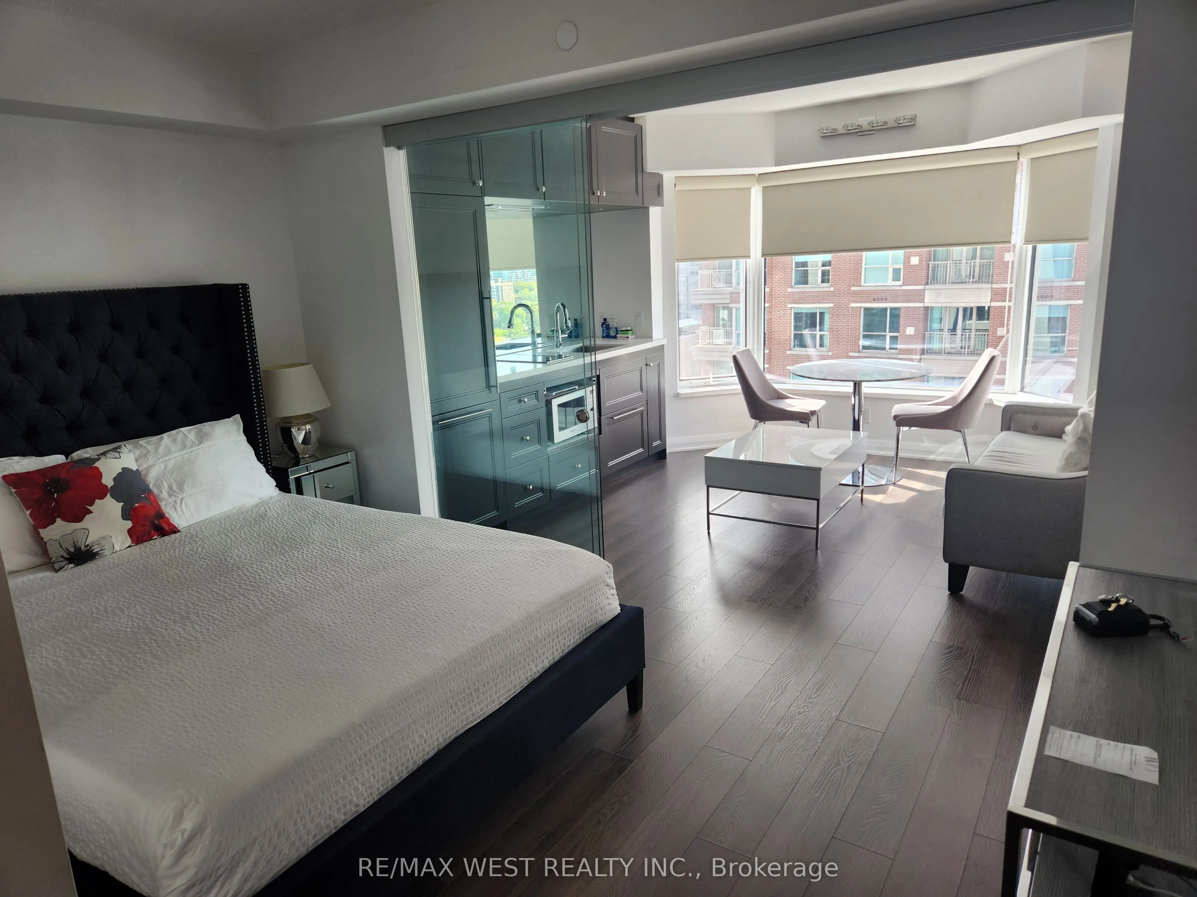 155 Yorkville Avenue, #1616