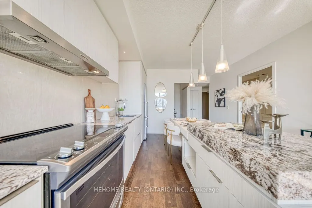 101 Charles Street E, #1103