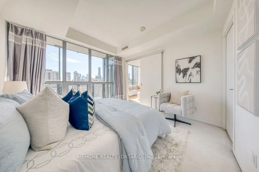 101 Charles Street E, #1103