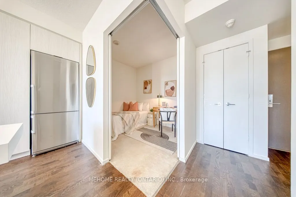101 Charles Street E, #1103