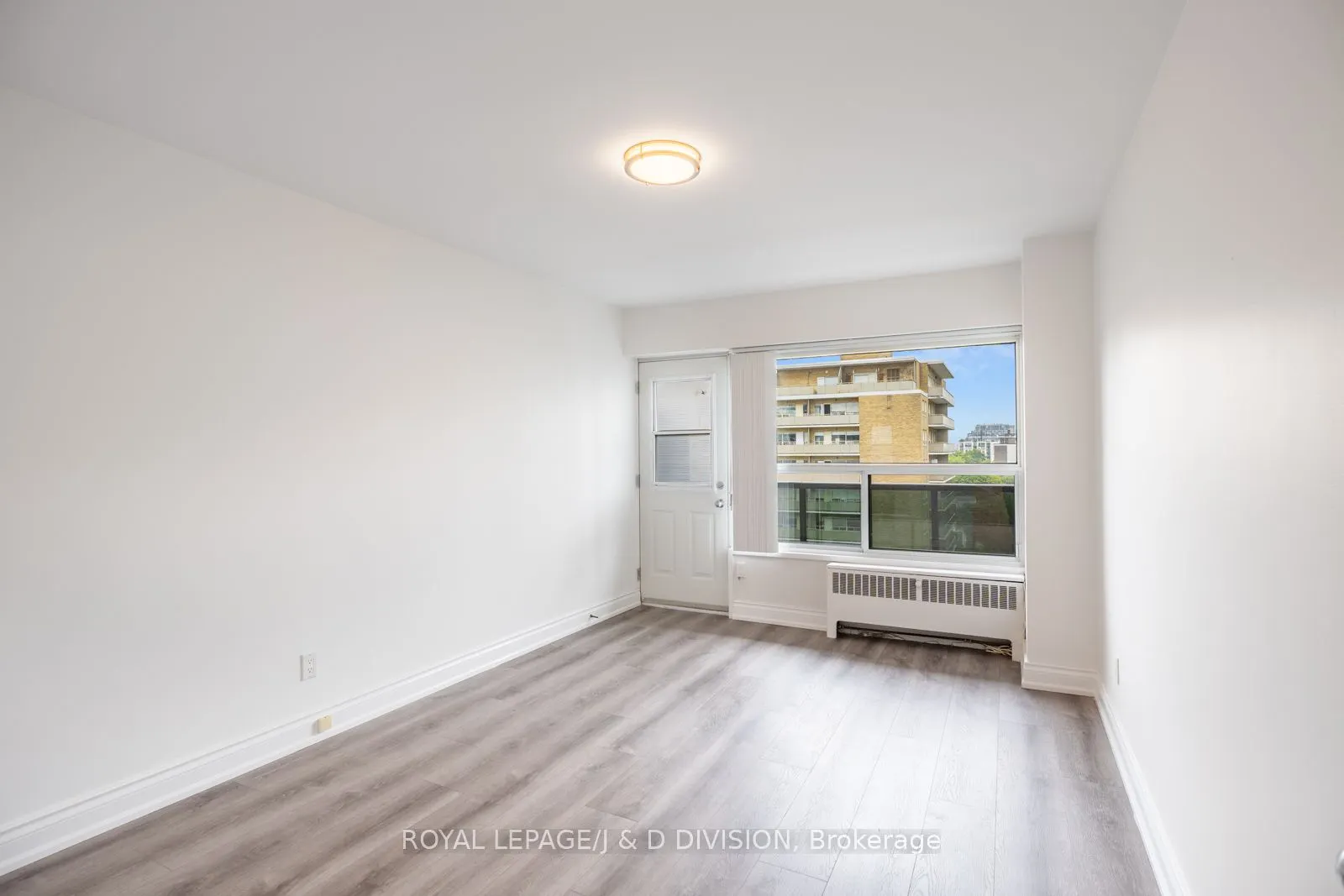494 Avenue Road, #107
