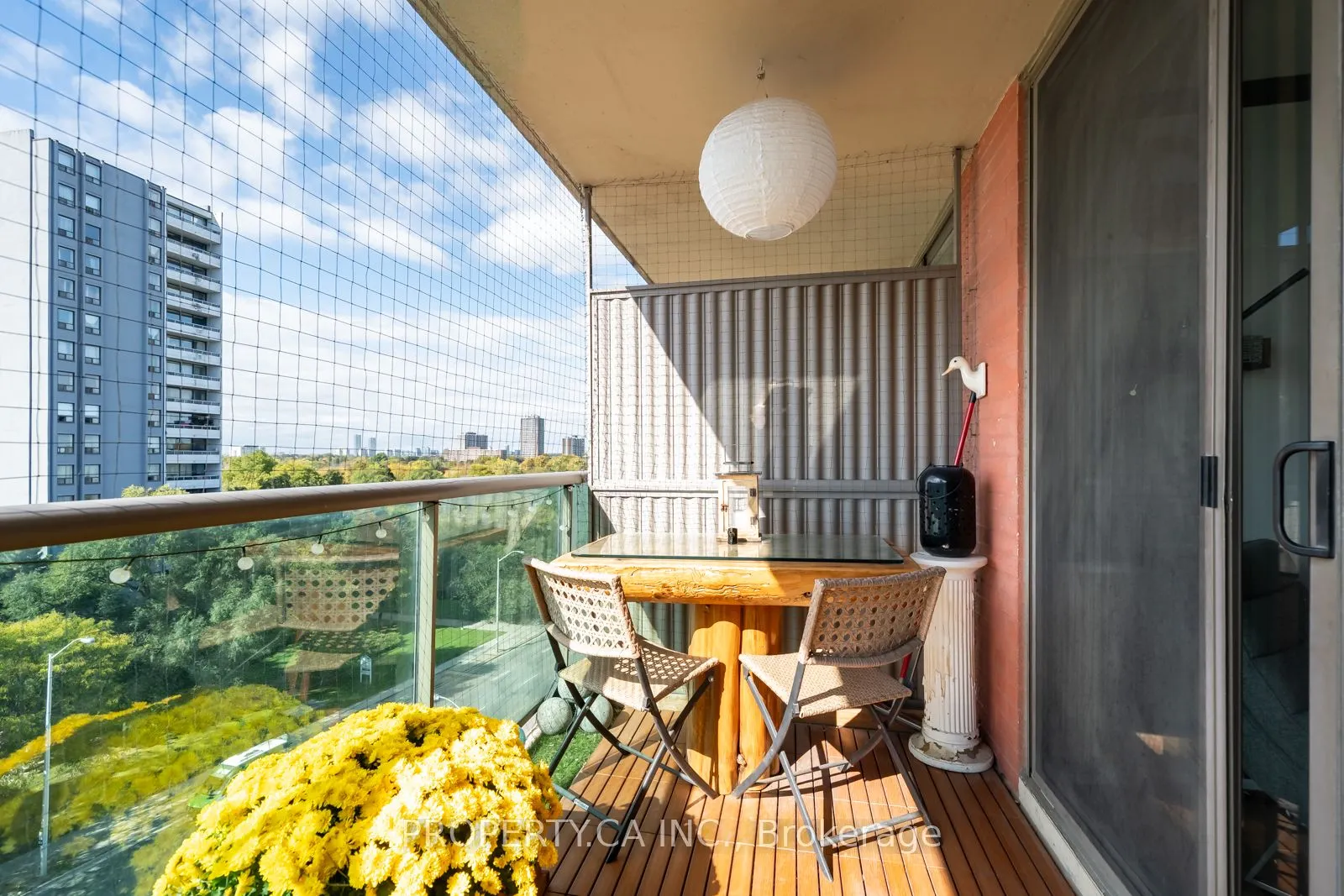 5949 Yonge Street, #806