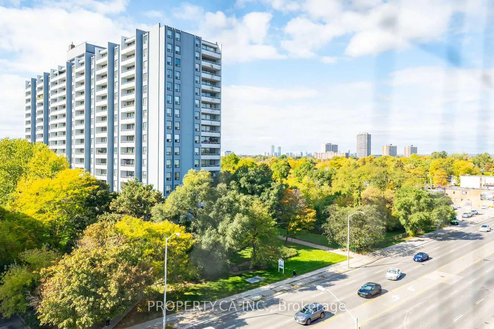 5949 Yonge Street, #806