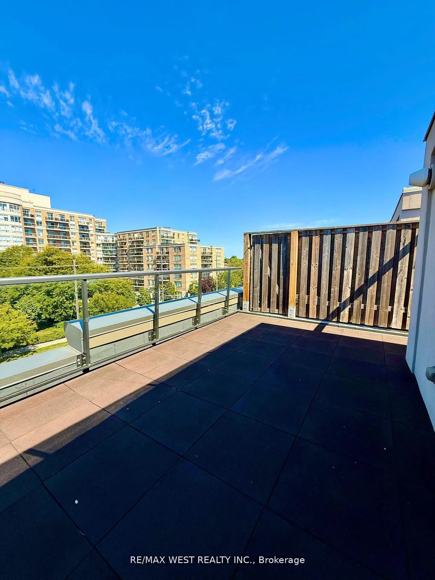 639 Lawrence Avenue W, #310
