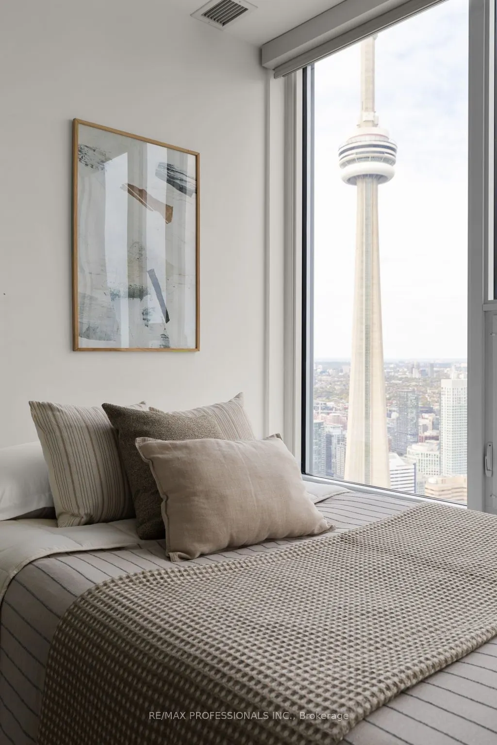 10 York Street, #6312