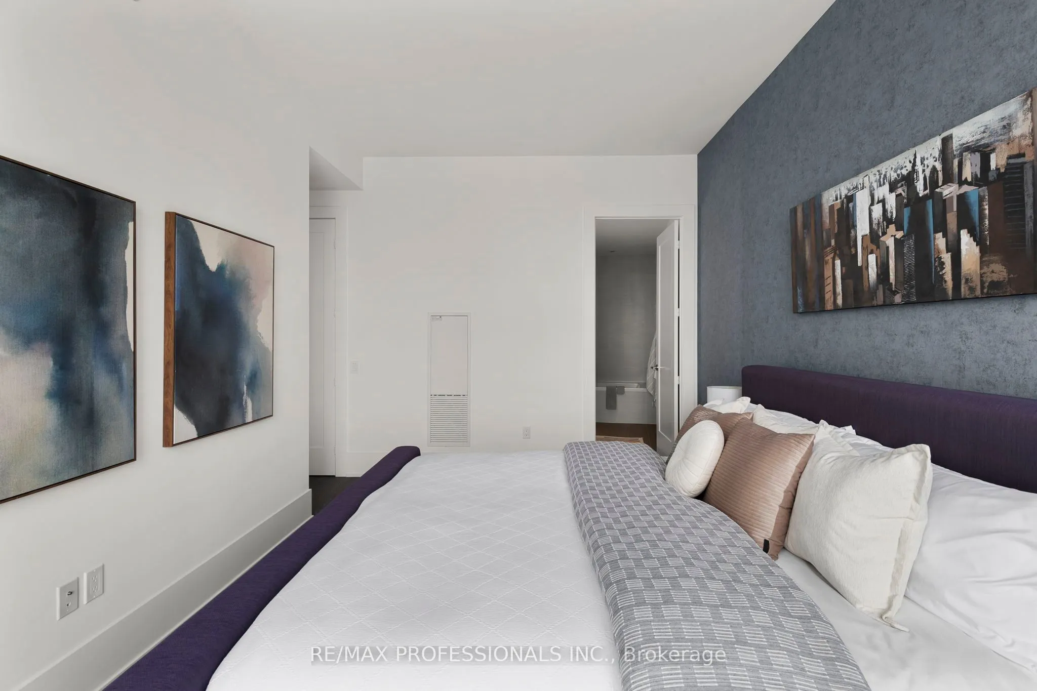 10 York Street, #6312