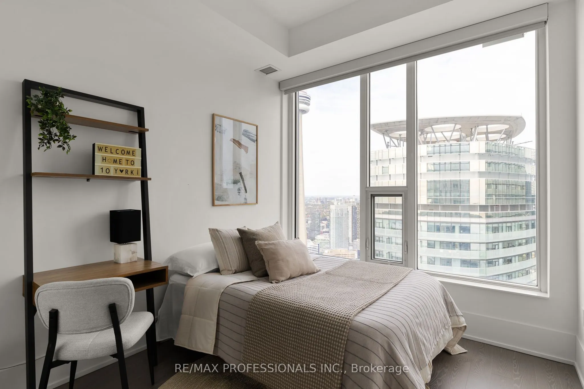10 York Street, #6312