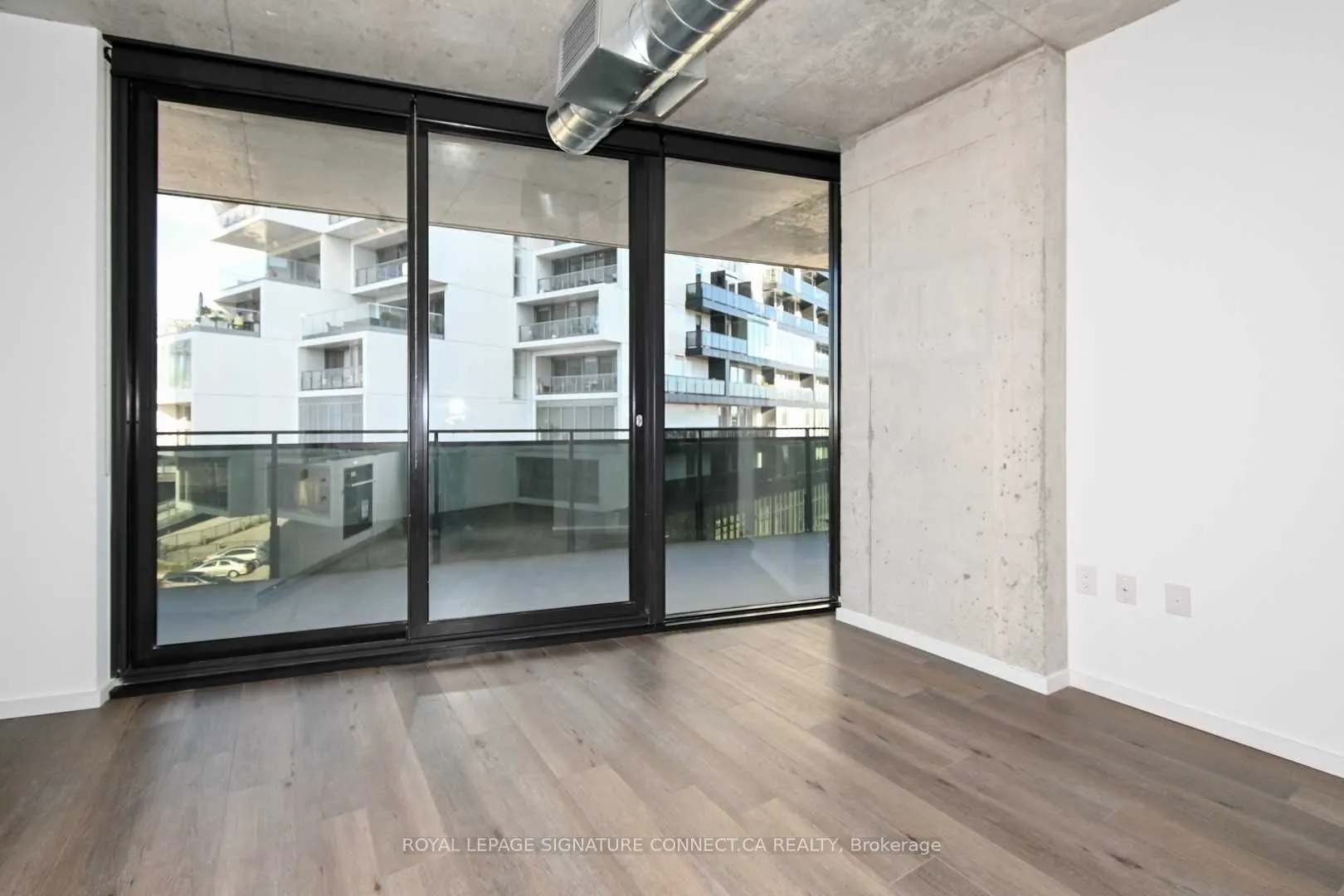 21 Lawren Harris Square, #414