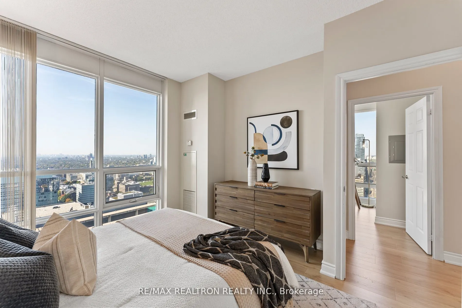 763 Bay Street, #4609