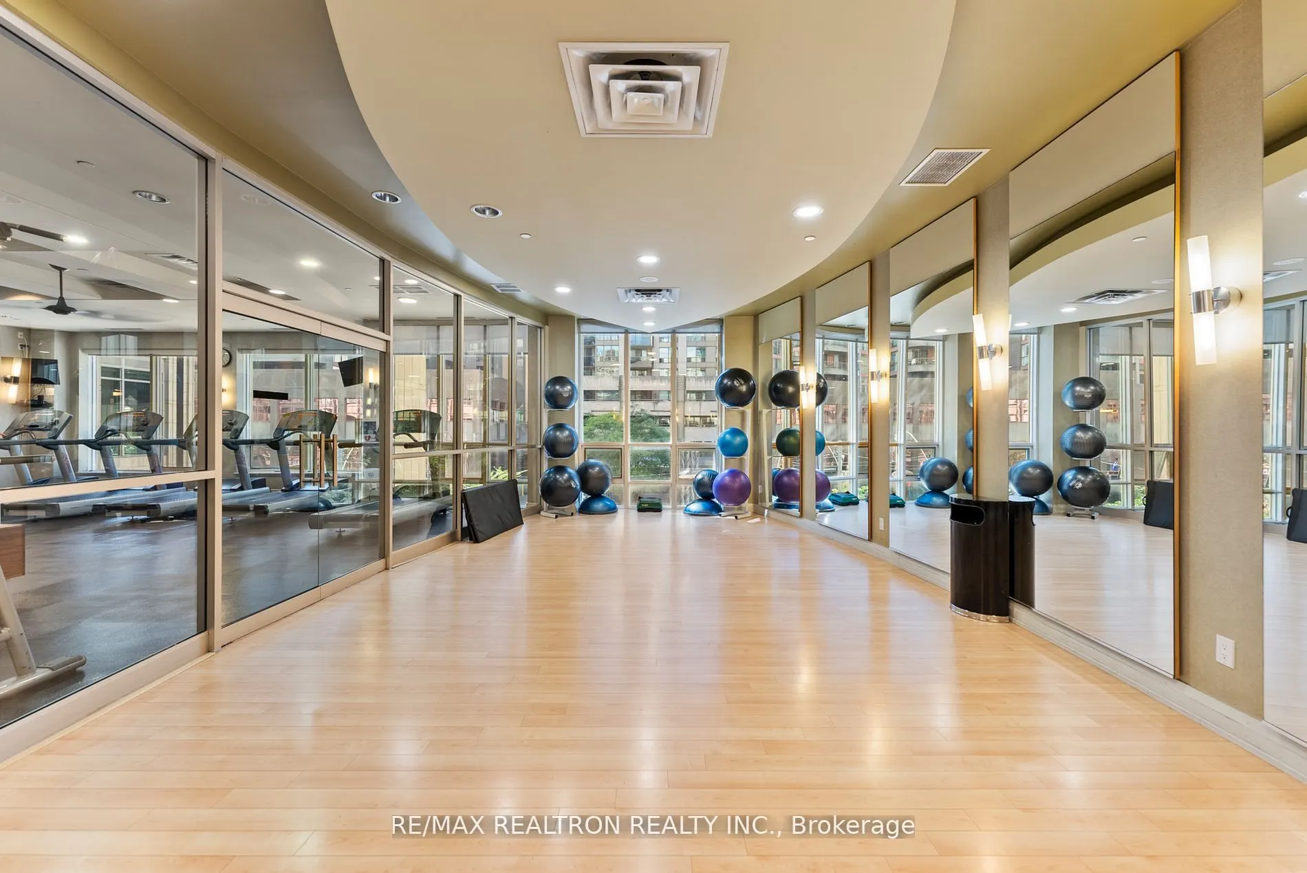 763 Bay Street, #4609