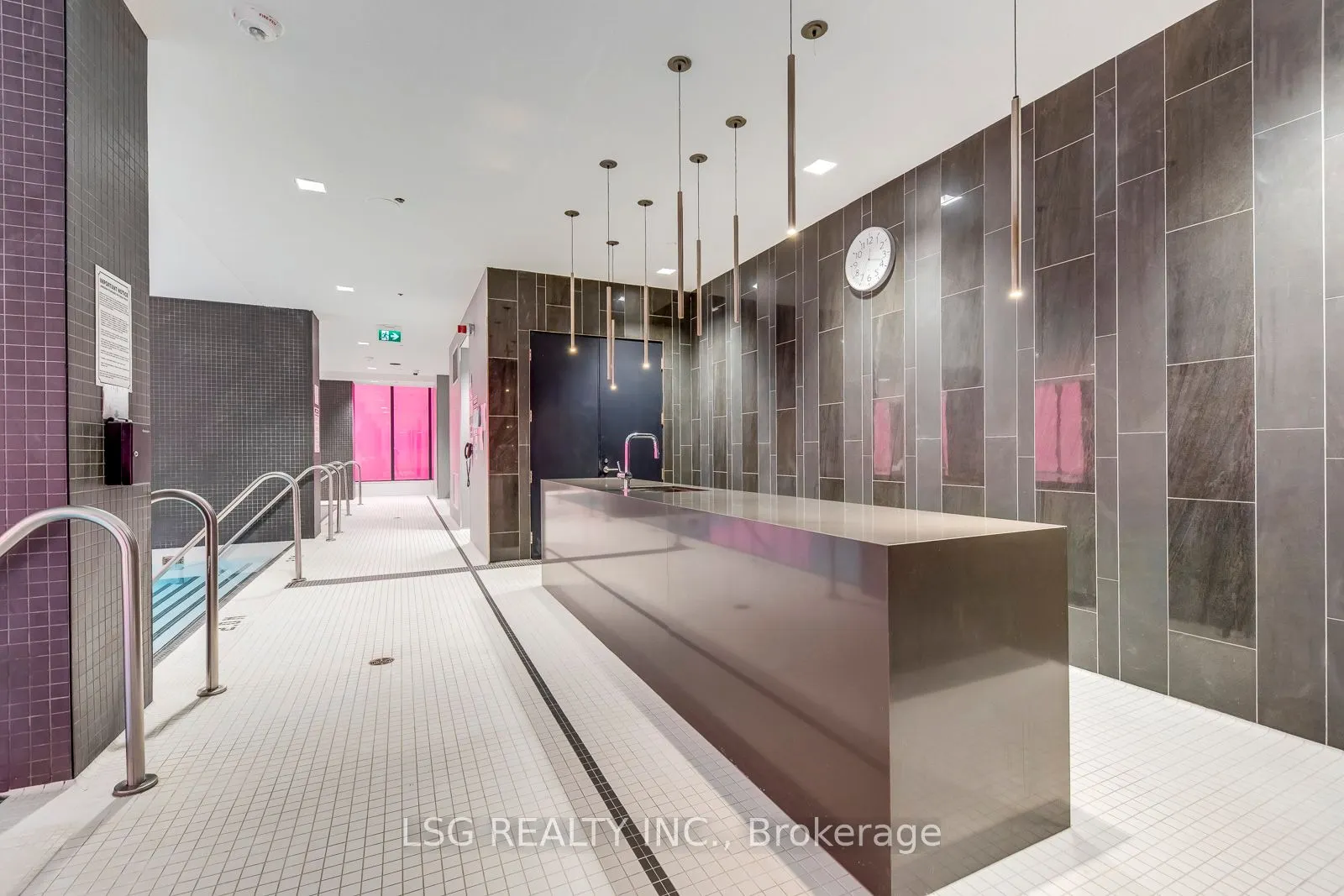 8 Eglinton Avenue E, #5205