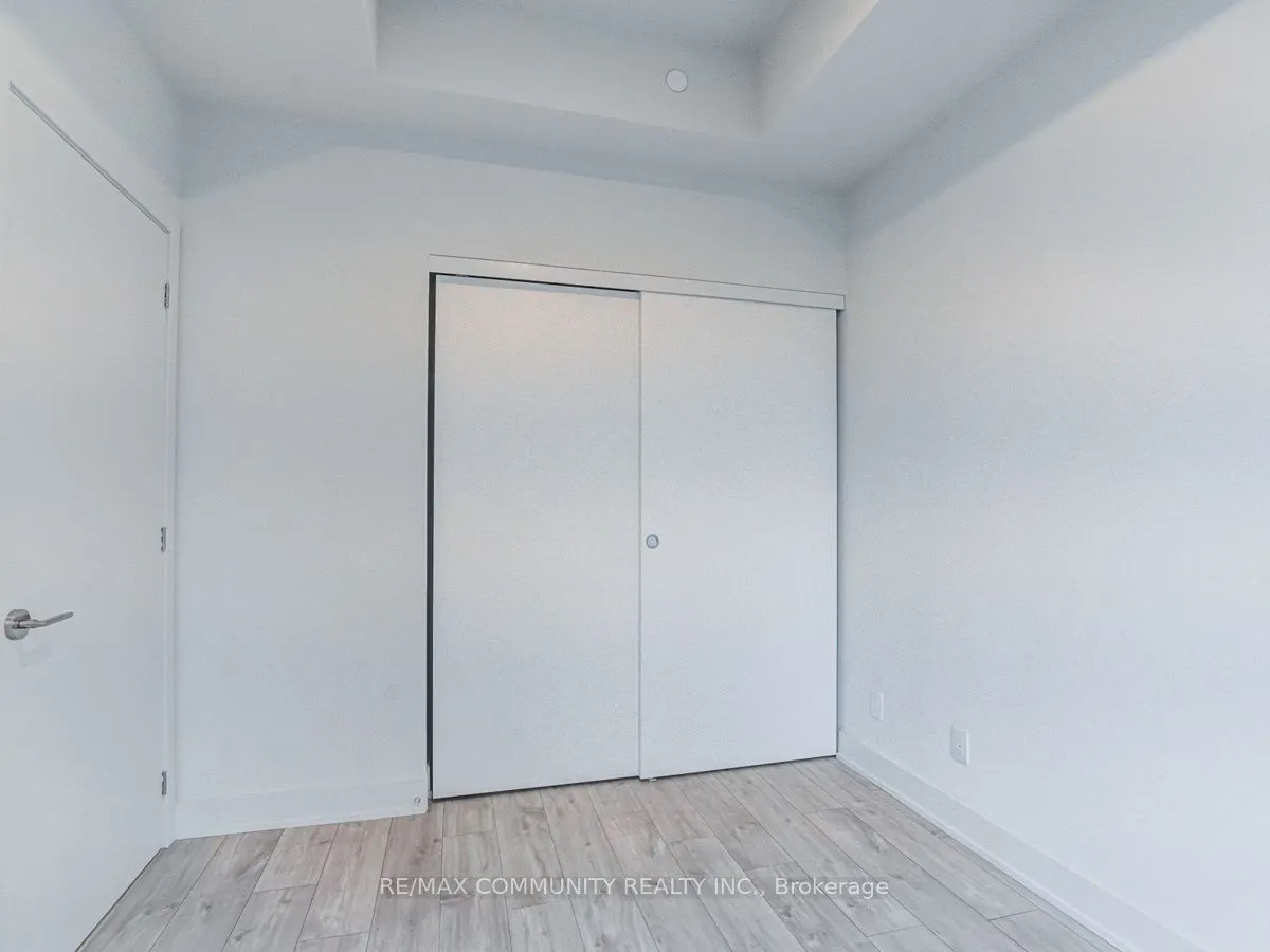 8 Cumberland Street, #2905