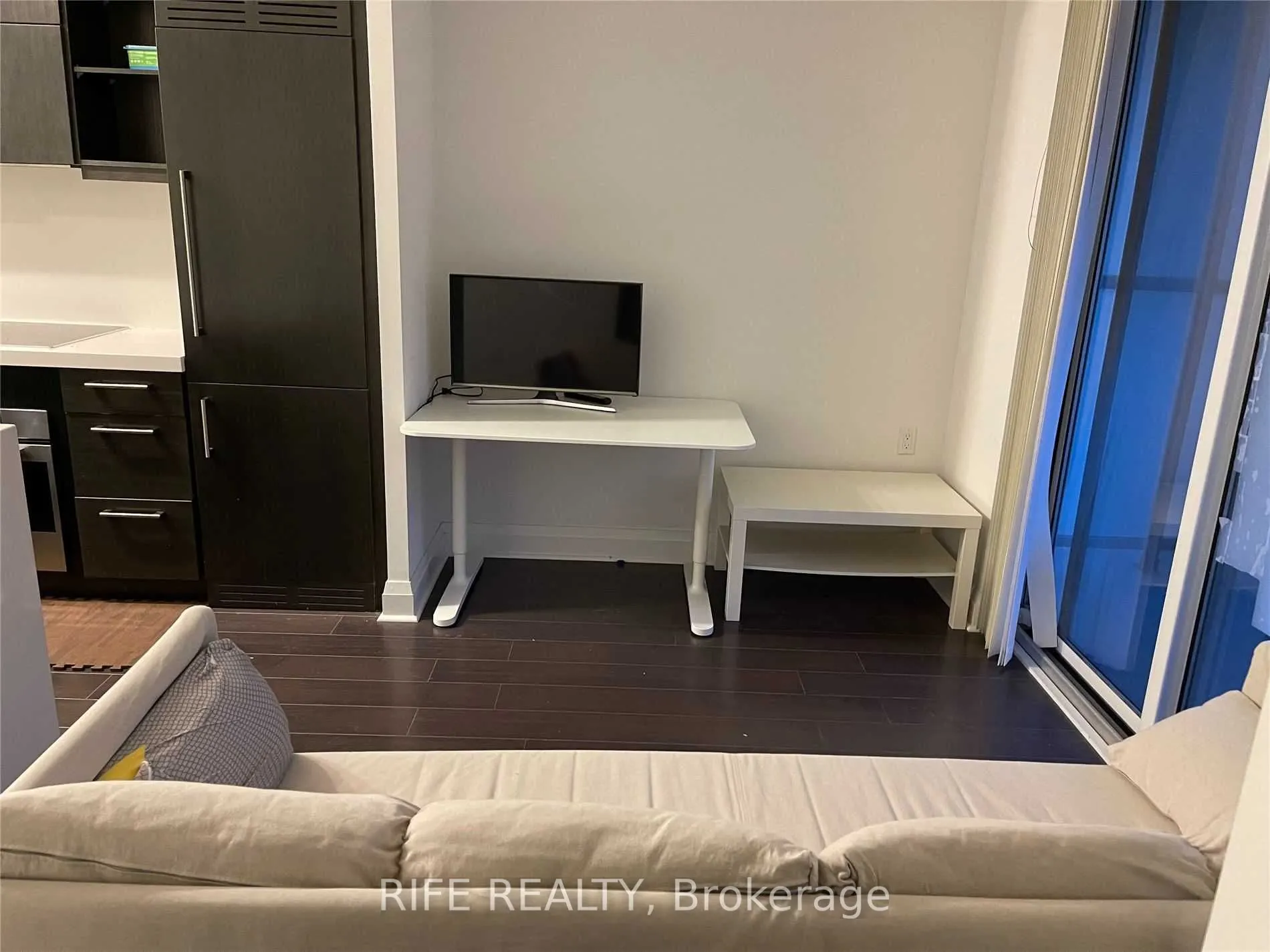 1080 Bay Street, #1411