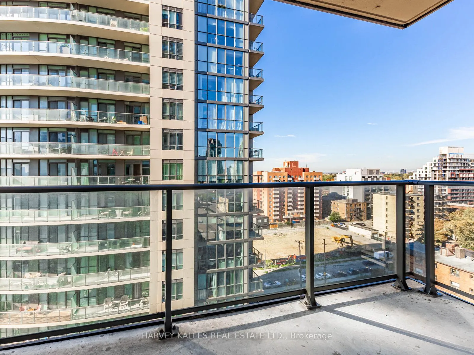 500 St Clair Avenue W, #1003