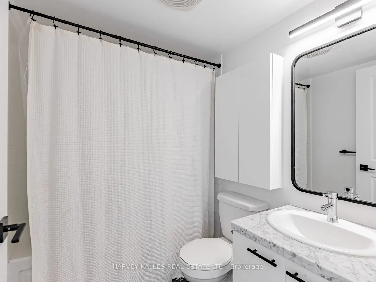 500 St Clair Avenue W, #1003